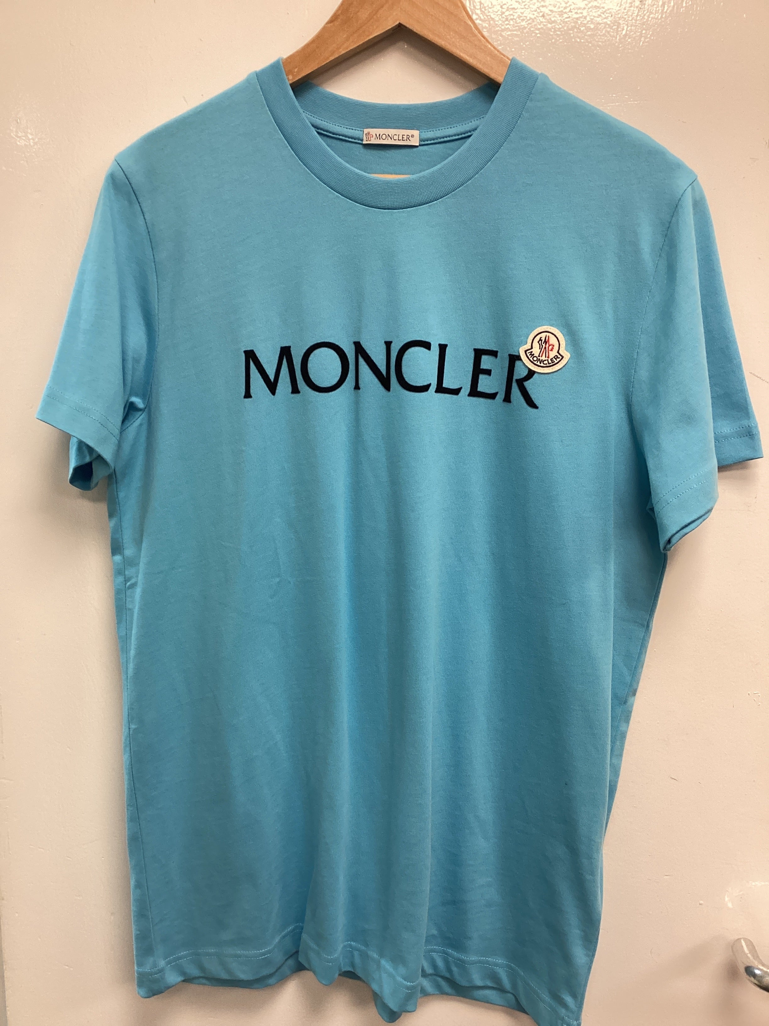 Moncler T-Shirt Blue, Size Medium