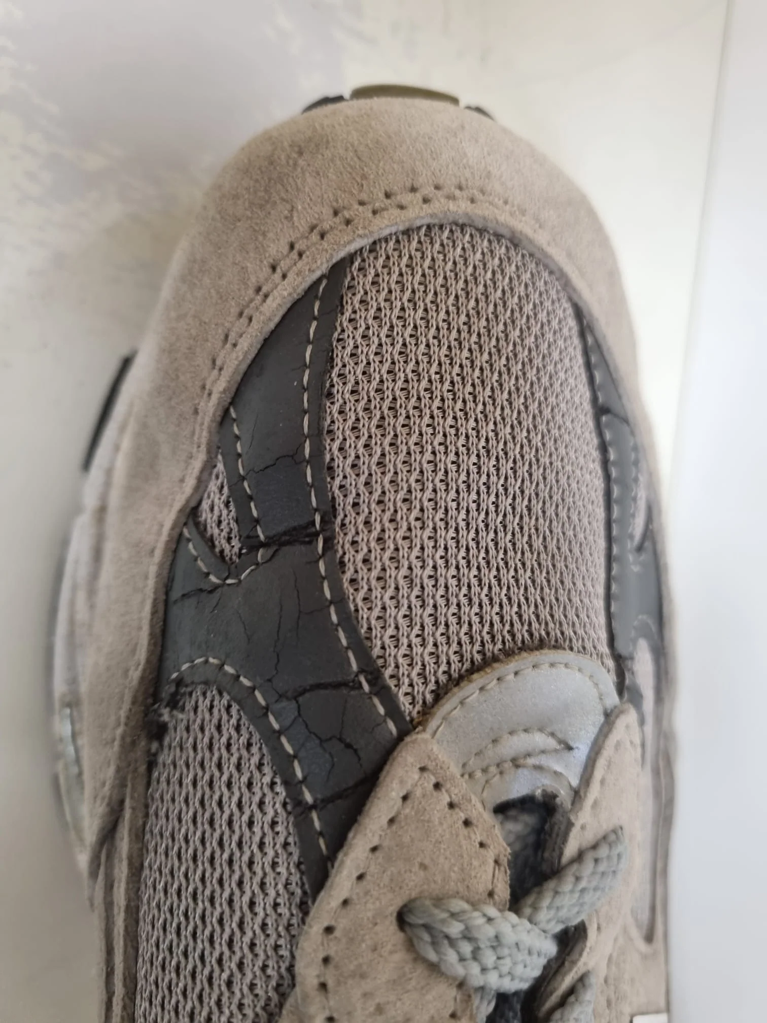 New Balance M991 GL Grey Running Shoes Size 11 - Image 11