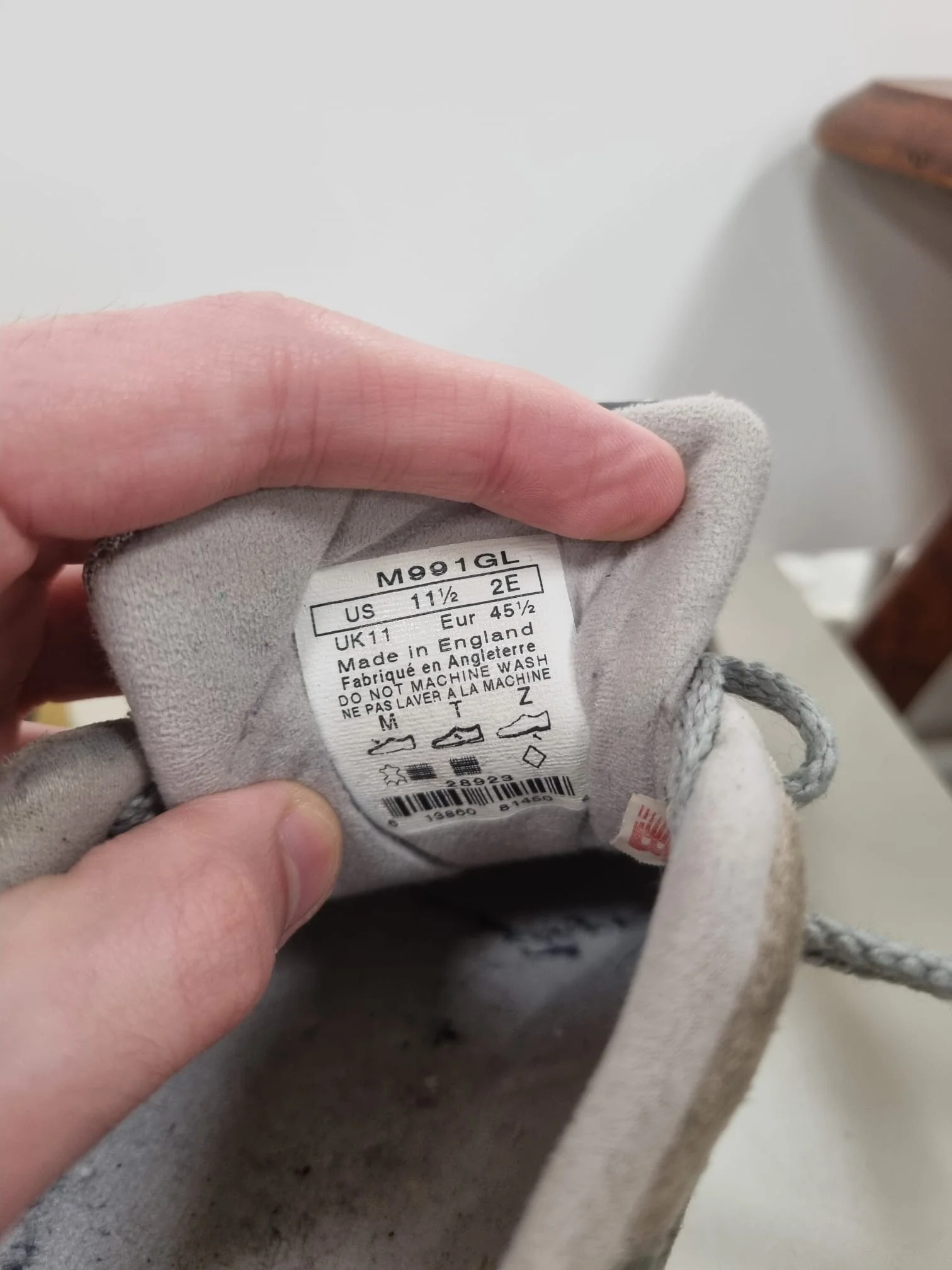 New Balance M991 GL Grey Running Shoes Size 11 - Image 13