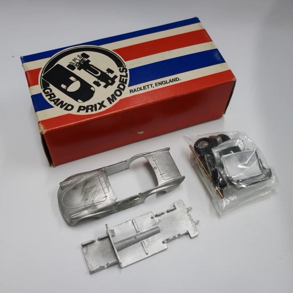NIB Grand Prix Models Modsports Car Kits 709 - Daimler SP250 'Dart' - Unbuilt