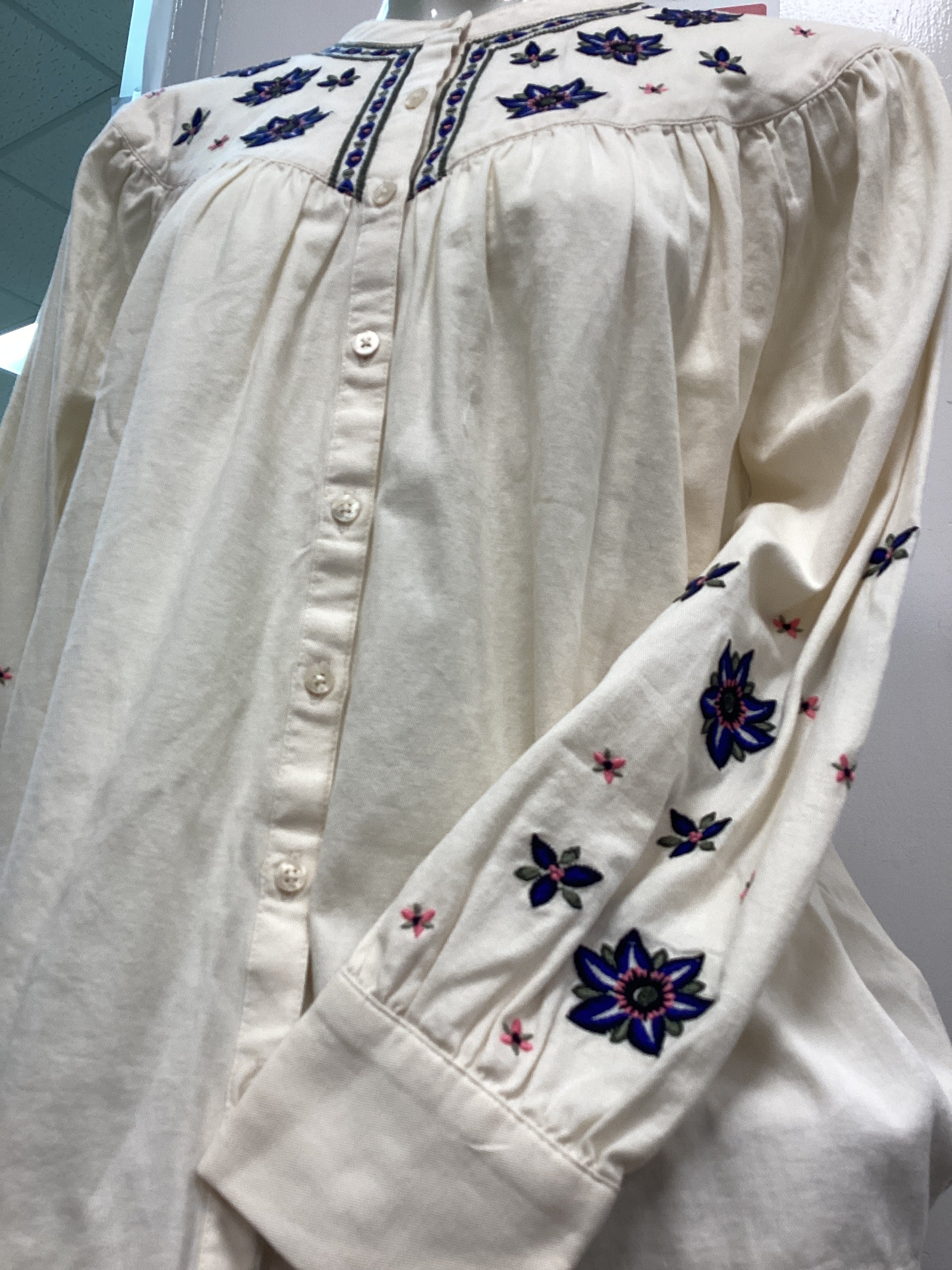 BNWT Per Una from M&S Women’s 100% Cotton Shirt - Cream with blue and pink flowers, Size UK10 - Image 6