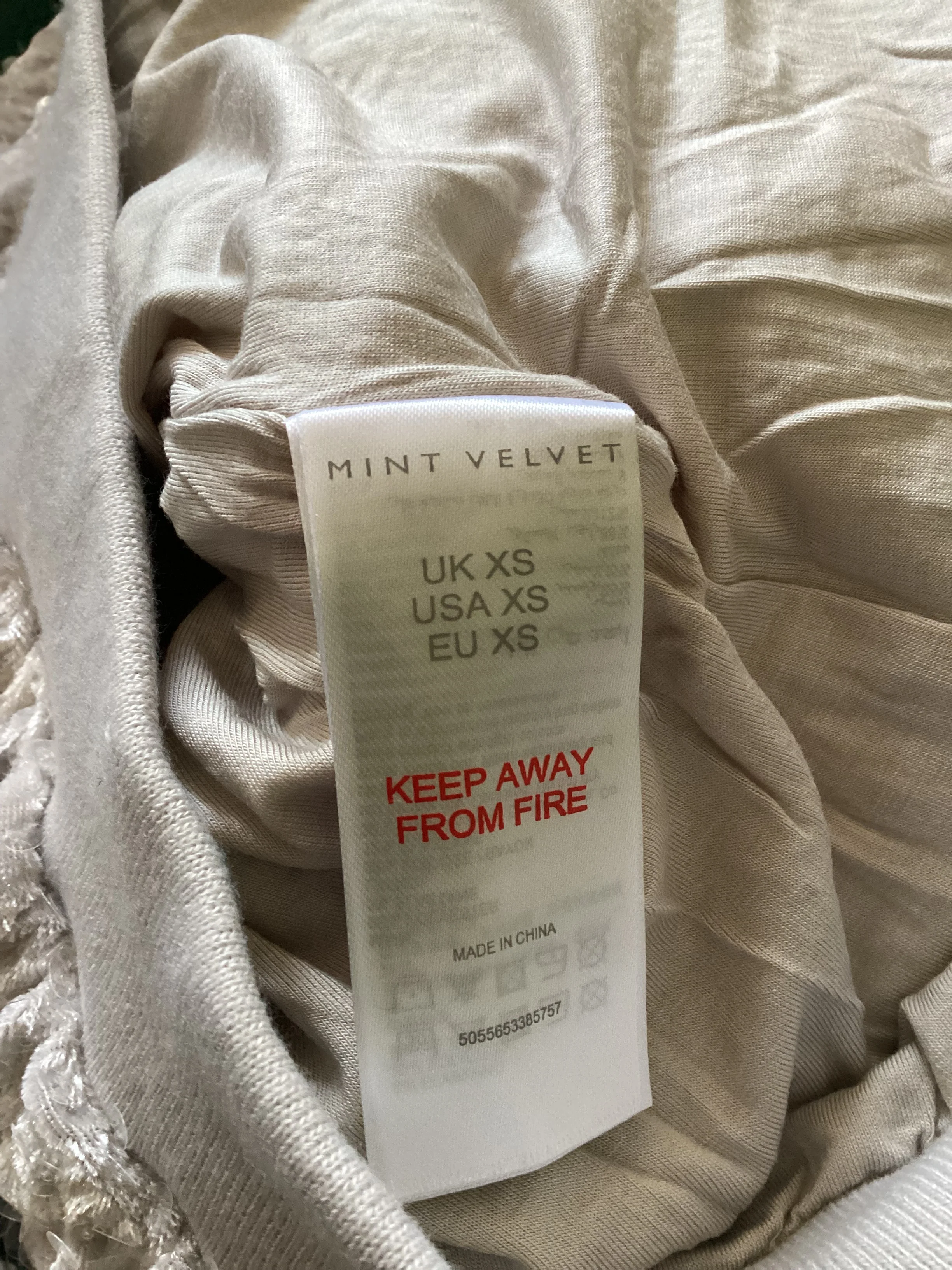 Mint Velvet Silver Sequin Sweatshirt Size XS - Image 6