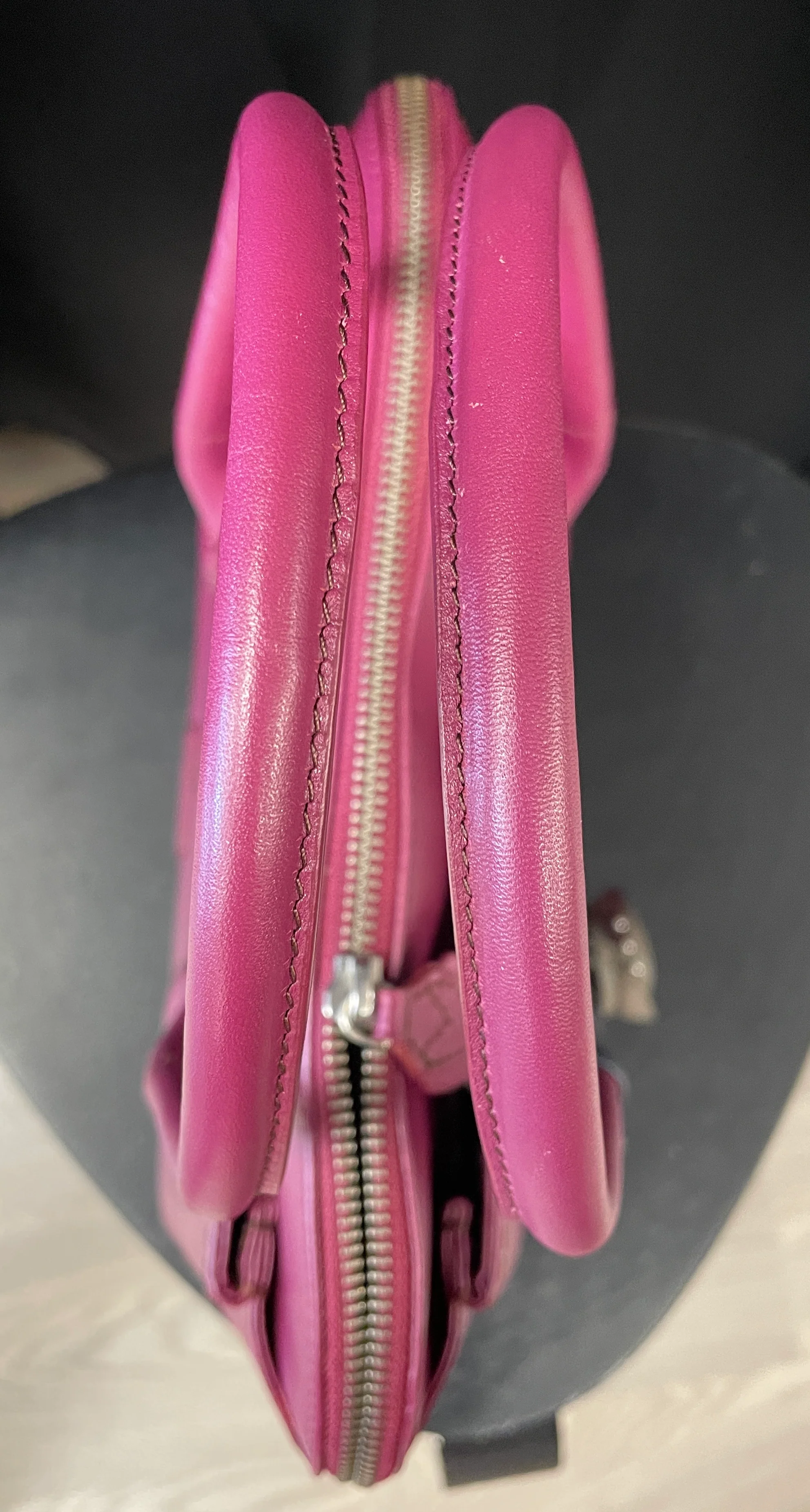 Radley Purple Leather Bag Handbag with Charms - Image 4