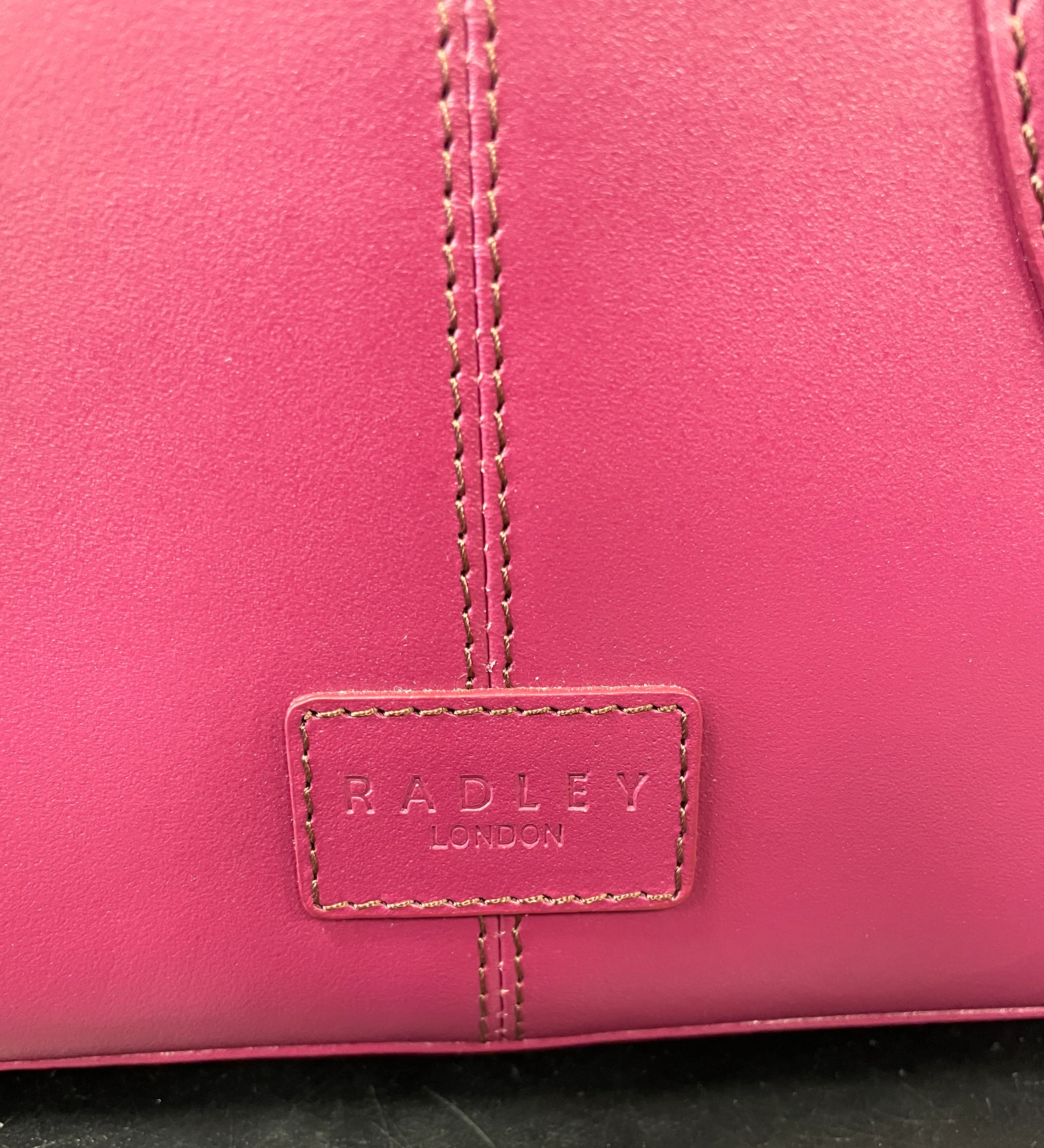 Radley Purple Leather Bag Handbag with Charms - Image 5