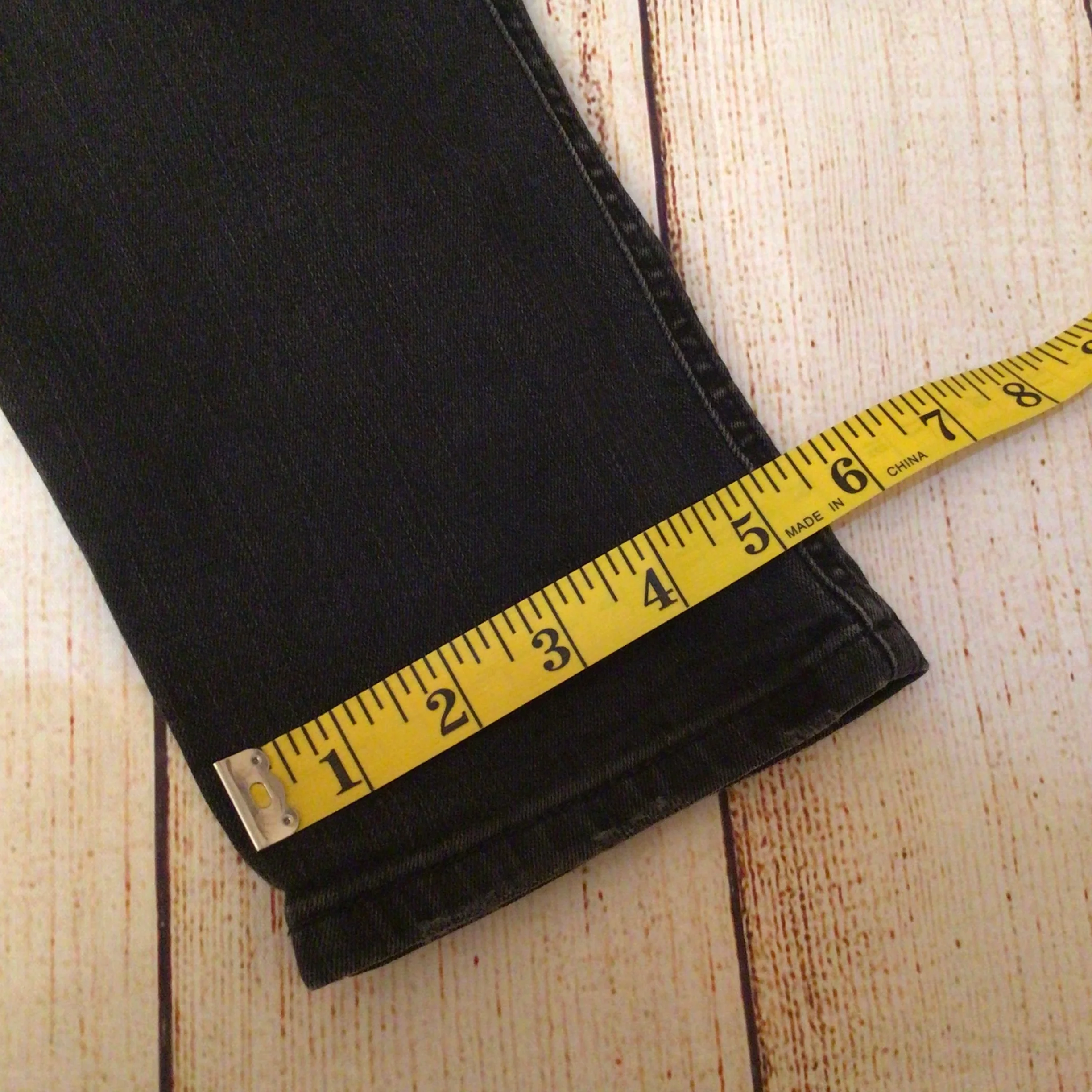 Replay Anbass M914 Black Ripped Jeans Size 30 - Image 17
