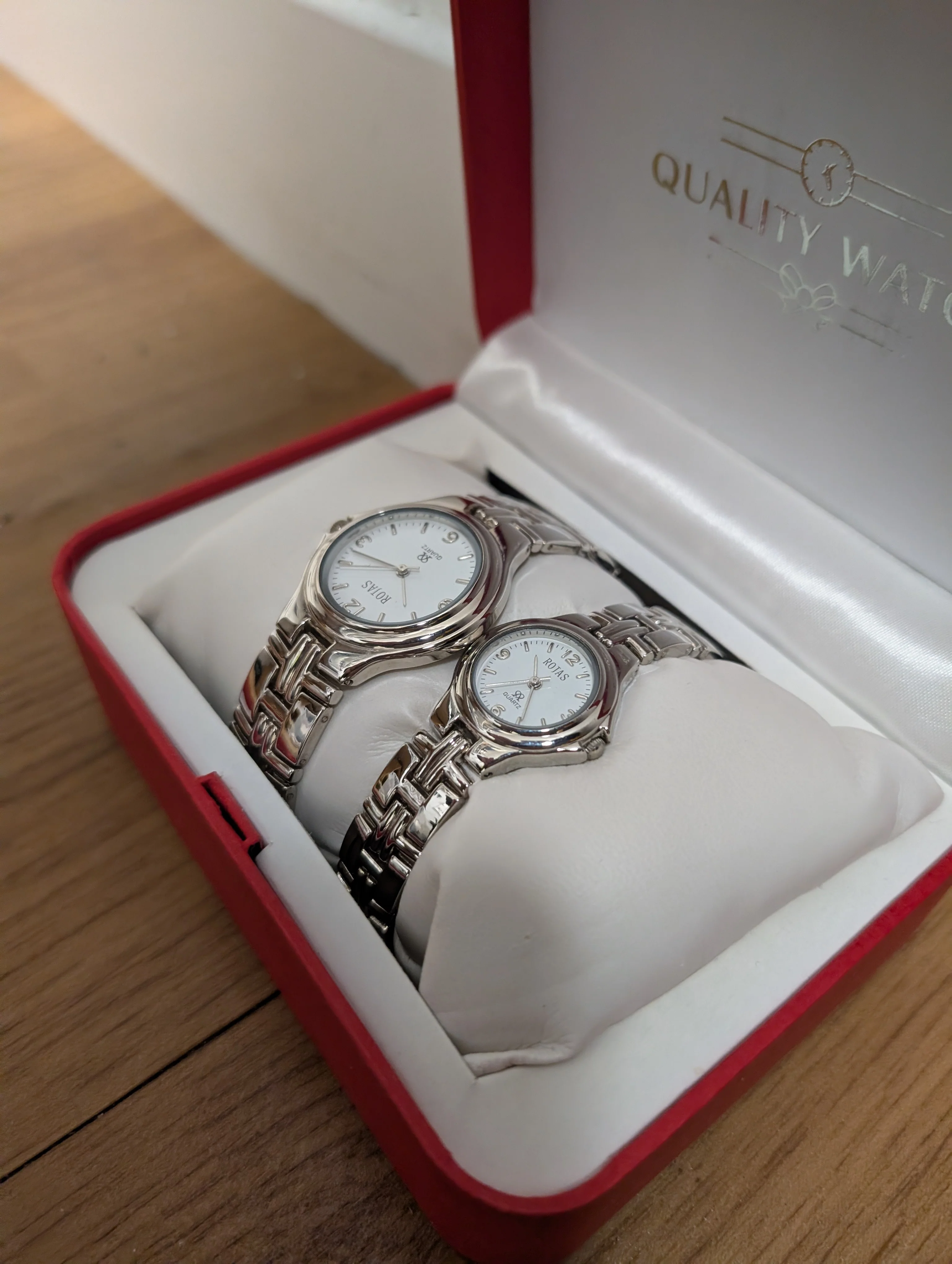 Rojas Quartz Silver His & Her Stainless Steel Boxed Watch Set - Image 3