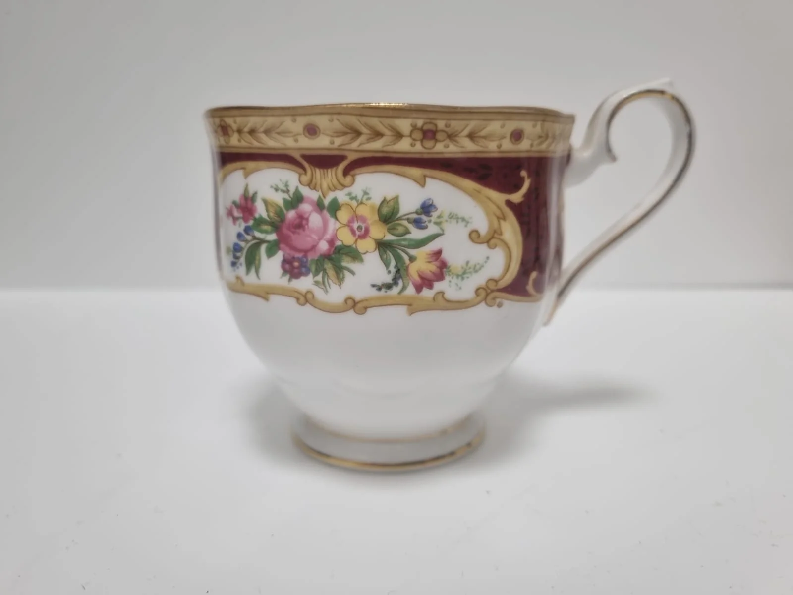 Royal Albert Bone China Tea Cup Milk Jug Sugar Bowl 3 pieces - Image 13