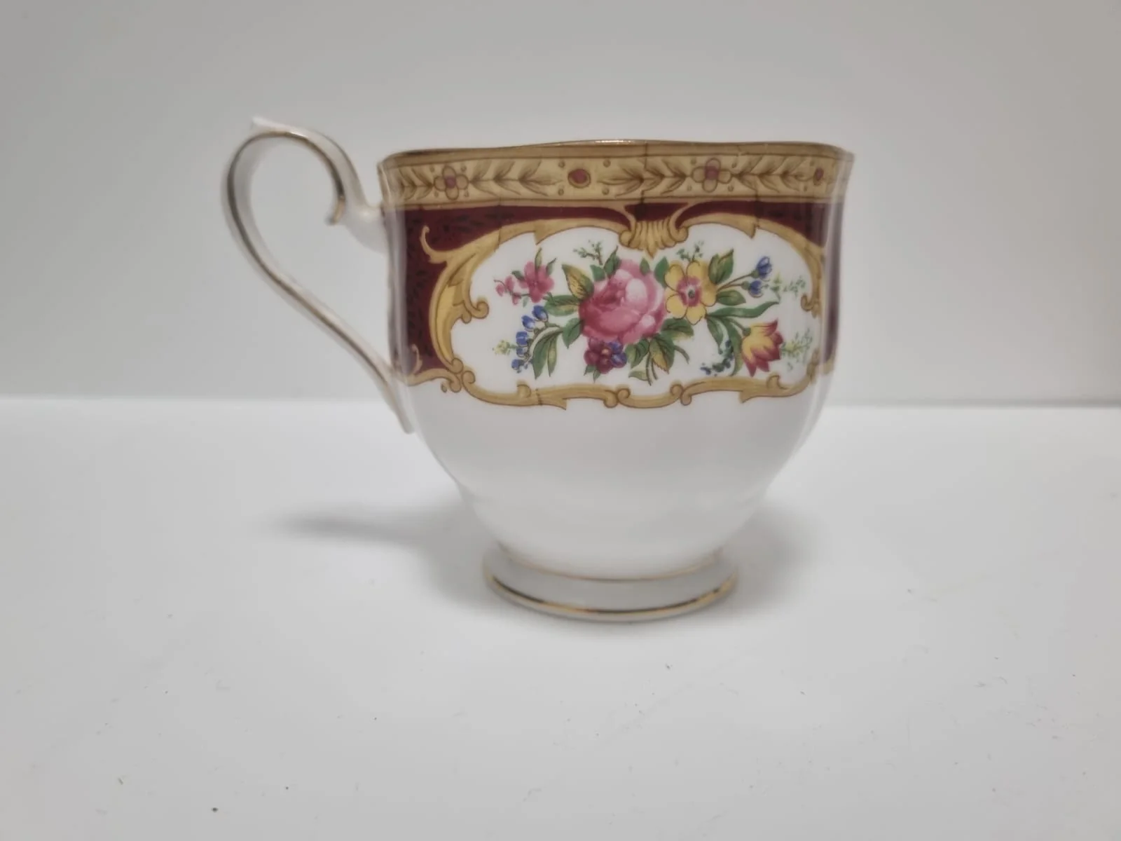 Royal Albert Bone China Tea Cup Milk Jug Sugar Bowl 3 pieces - Image 18