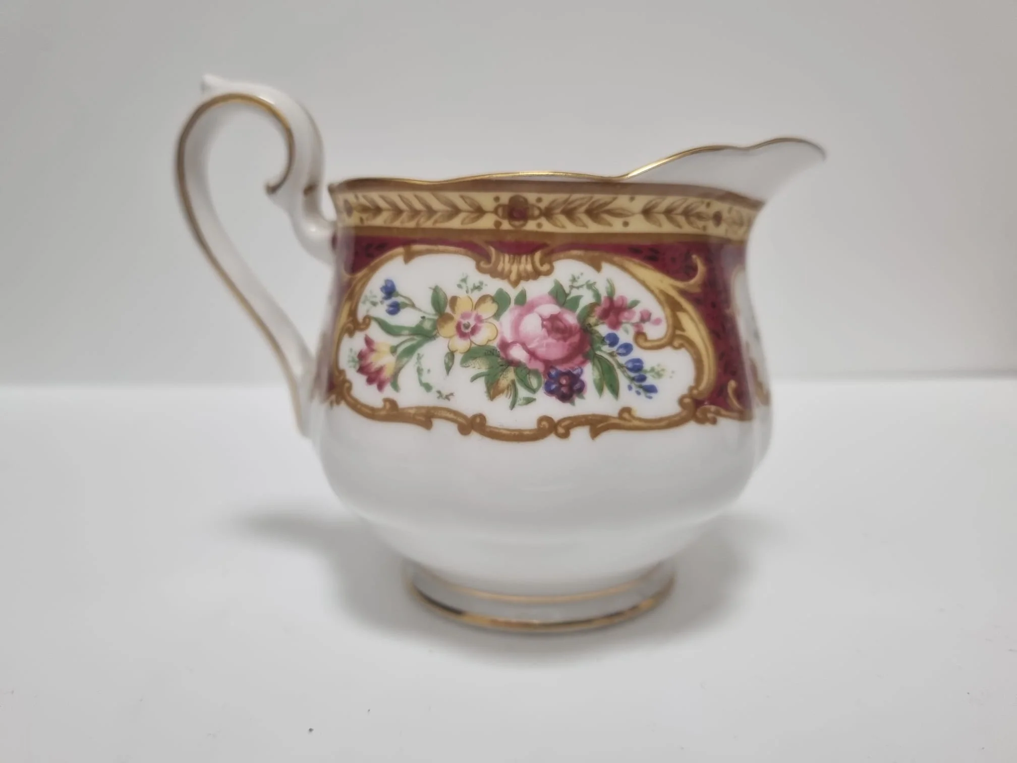 Royal Albert Bone China Tea Cup Milk Jug Sugar Bowl 3 pieces - Image 8