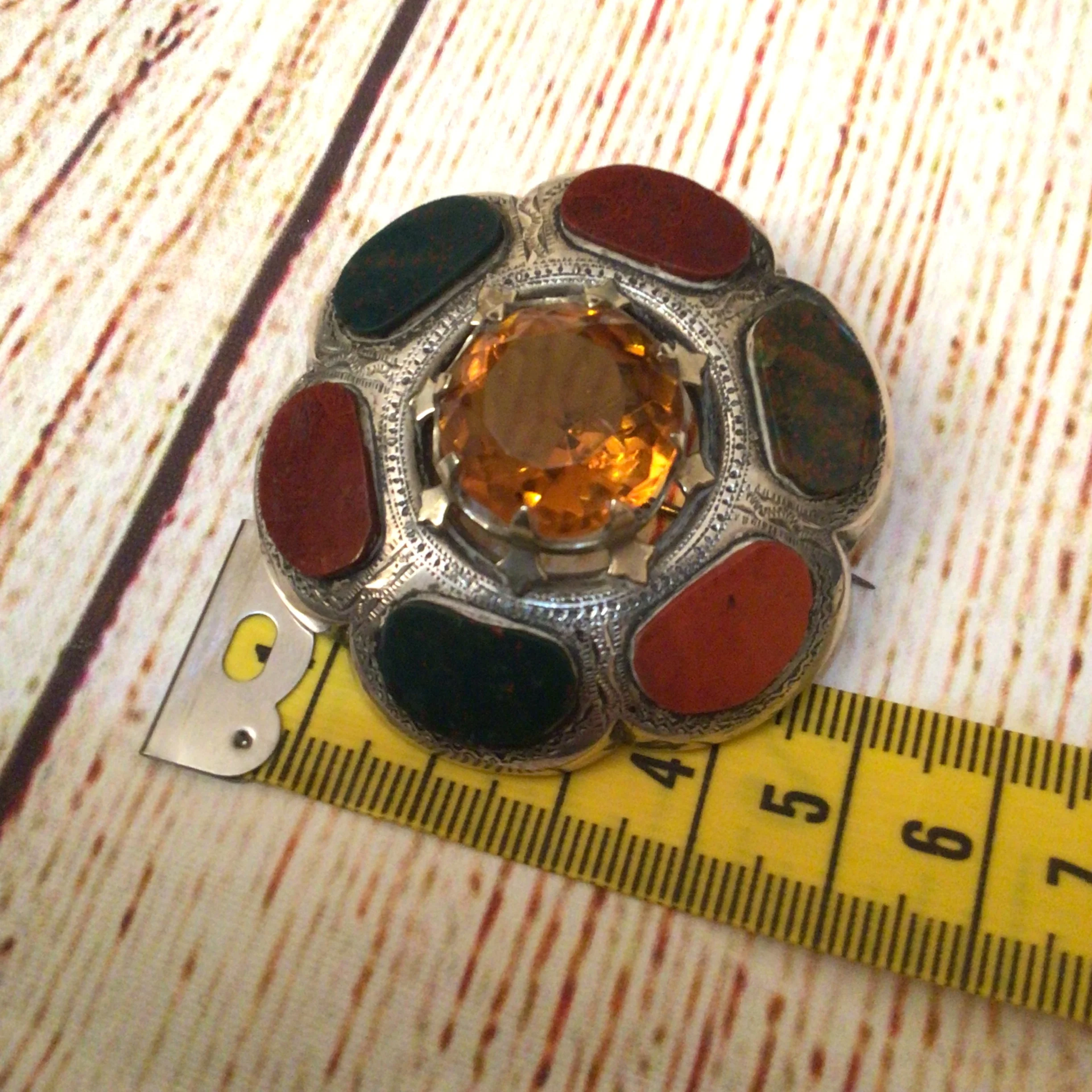Scottish Victorian Silver Toned Jasper & Bloodstone Cairngorm Brooch - Image 10