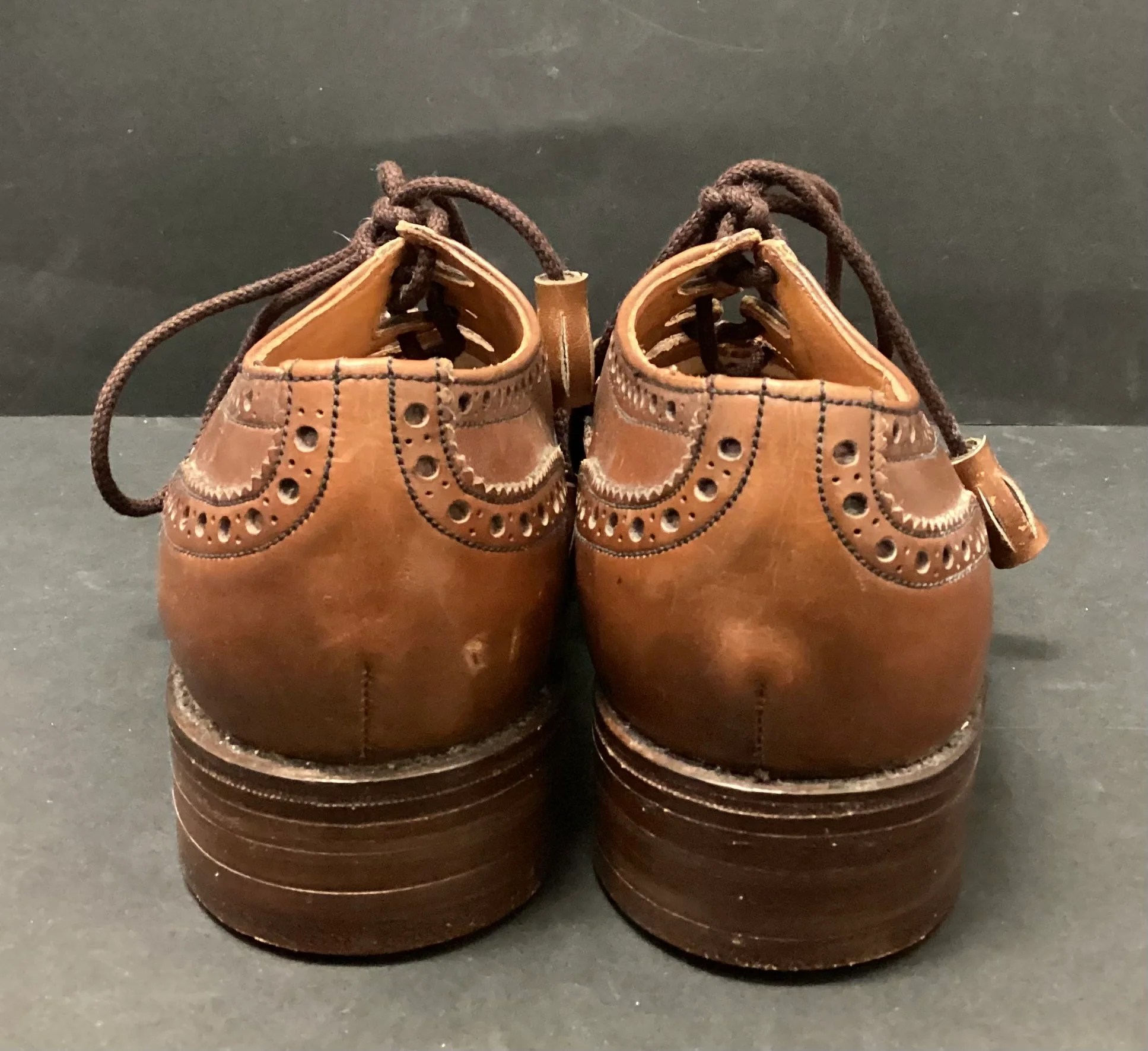 Swan Crockett & Jones Tan Leather Brouge Shoes size 3 - Image 4