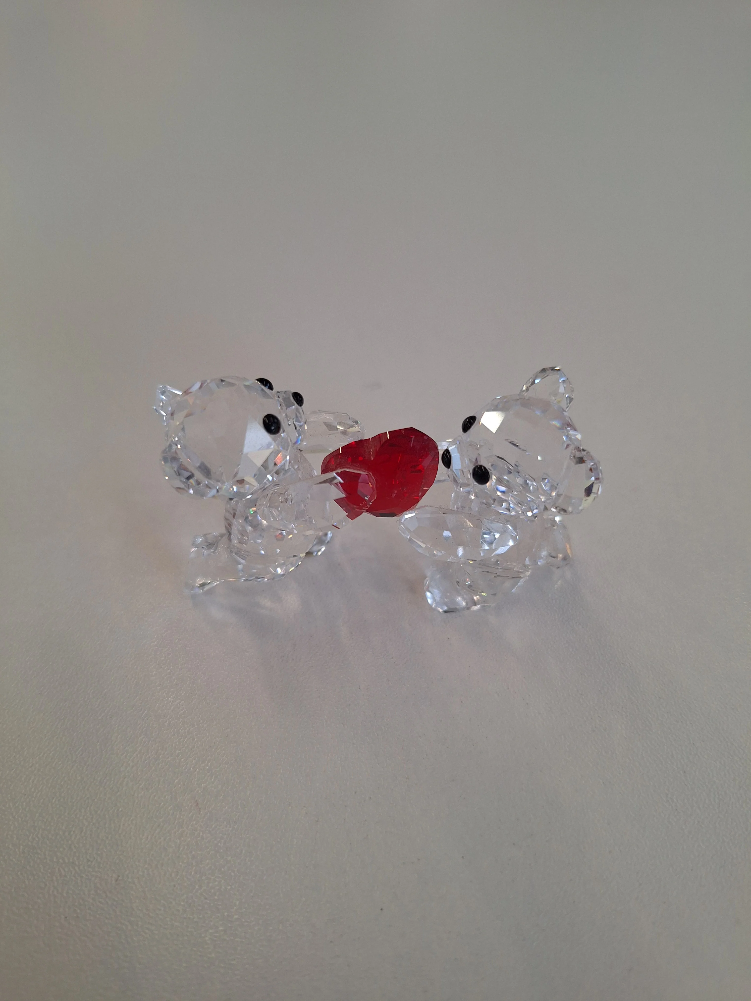 Swarovski The Lovlots Crystal Bears Love Heart Ornament - Image 3