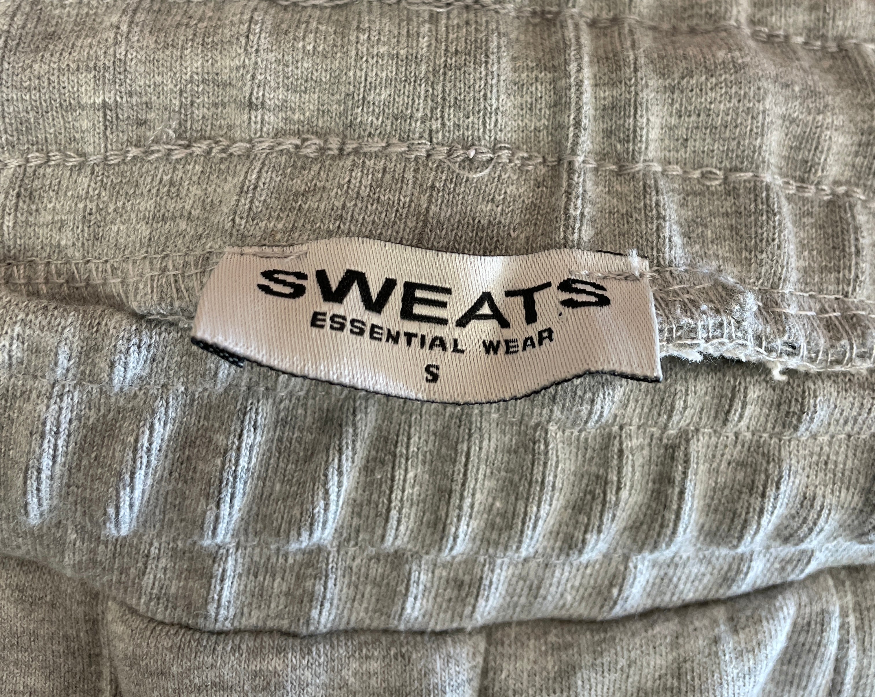 Sweats Collective Essential Wear Light Grey Jogging Trousers Small - Image 7