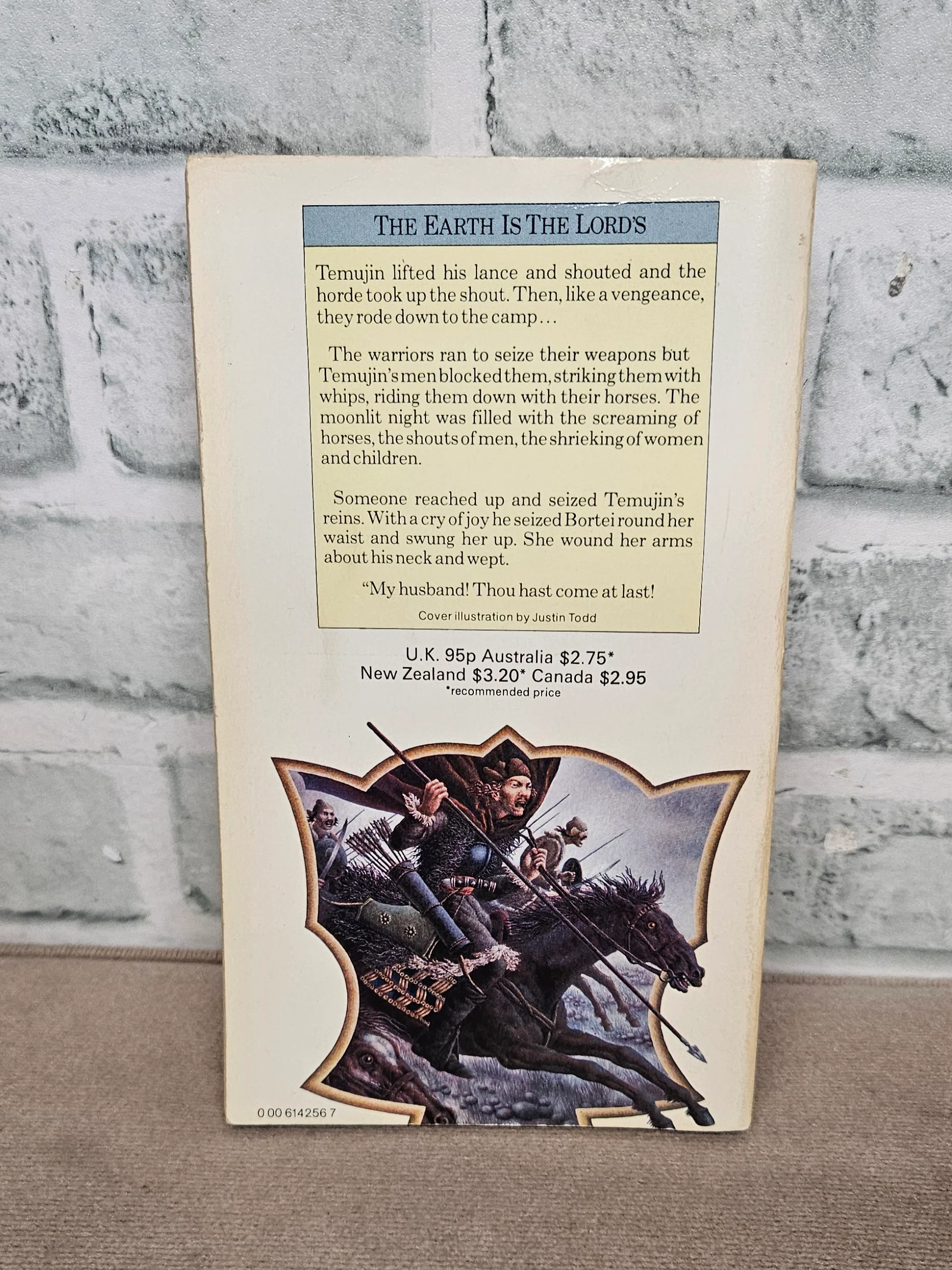 Taylor Caldwell The Earth is The Lord's 1976 Softback - Image 2