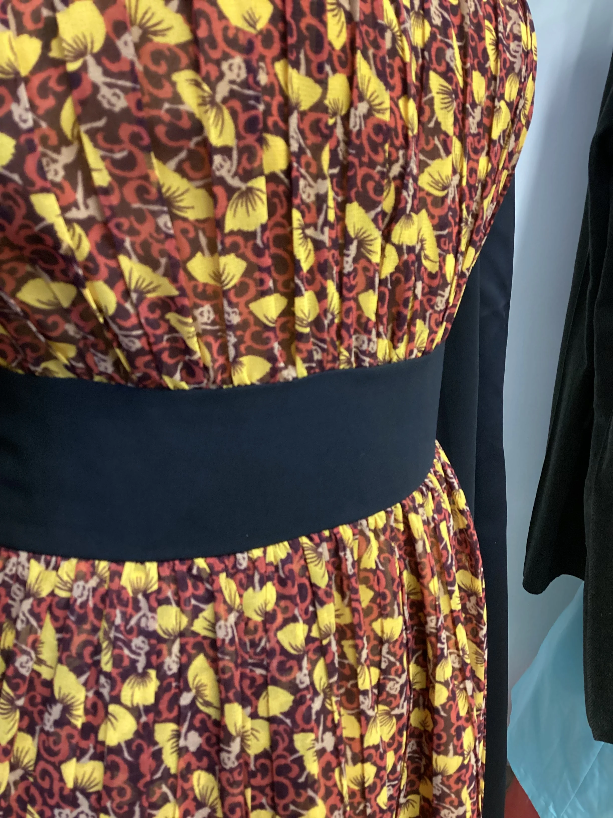 Ted Baker Floral Midi Dress size 3 - Image 2