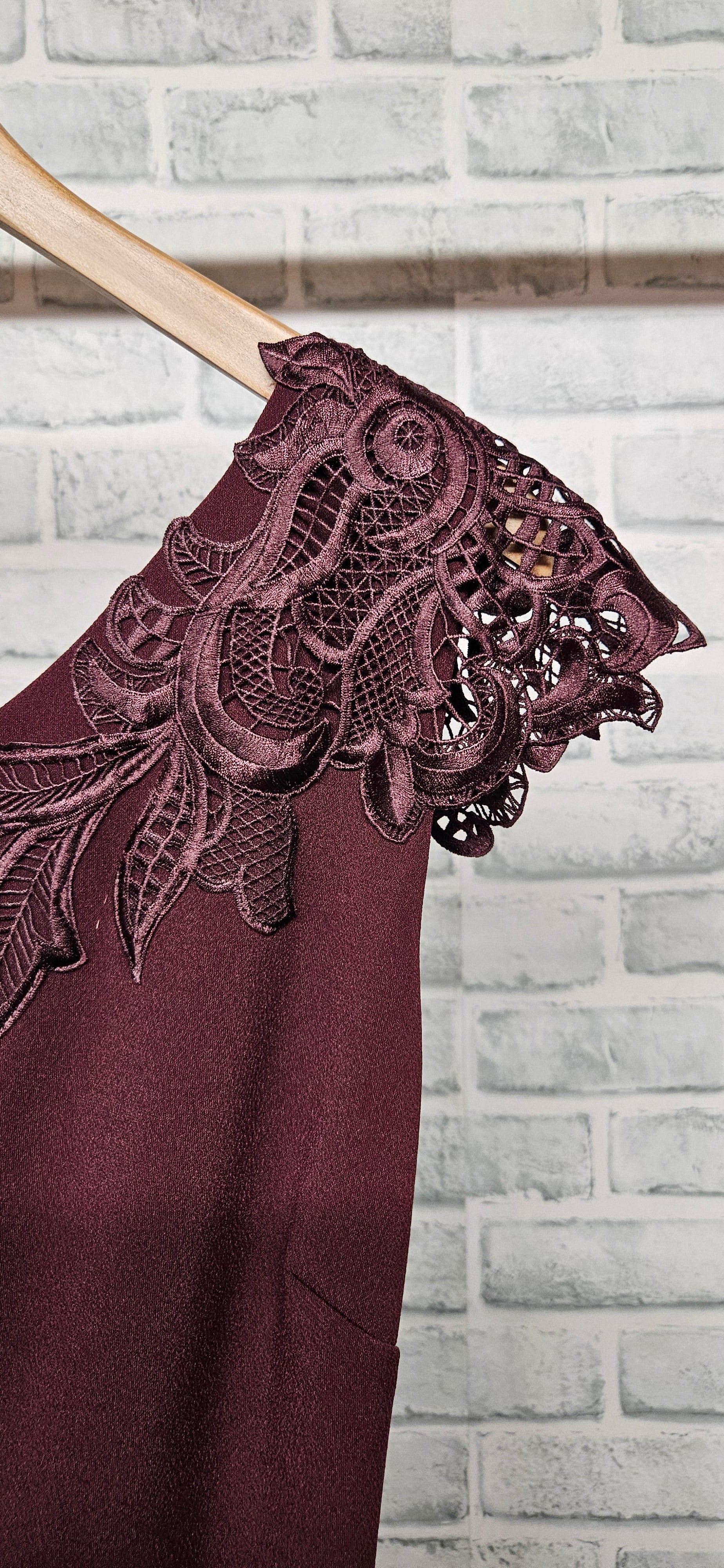Ted Baker One Shoulder Lace Trim Burgundy Bodycon Dress Size 0 - Image 2