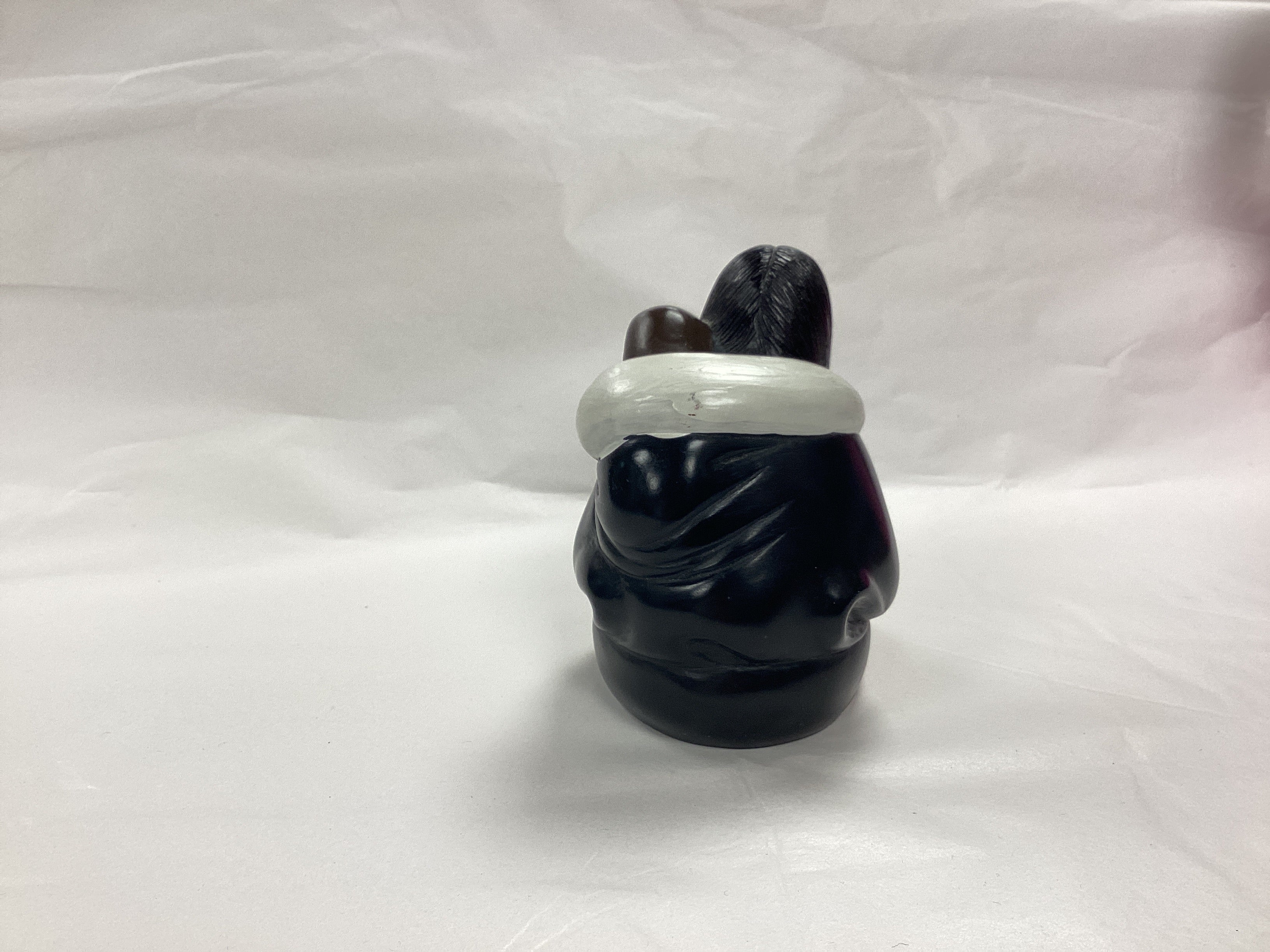 Vintage Saltstone Inuit Mother and Baby Statue - Image 5