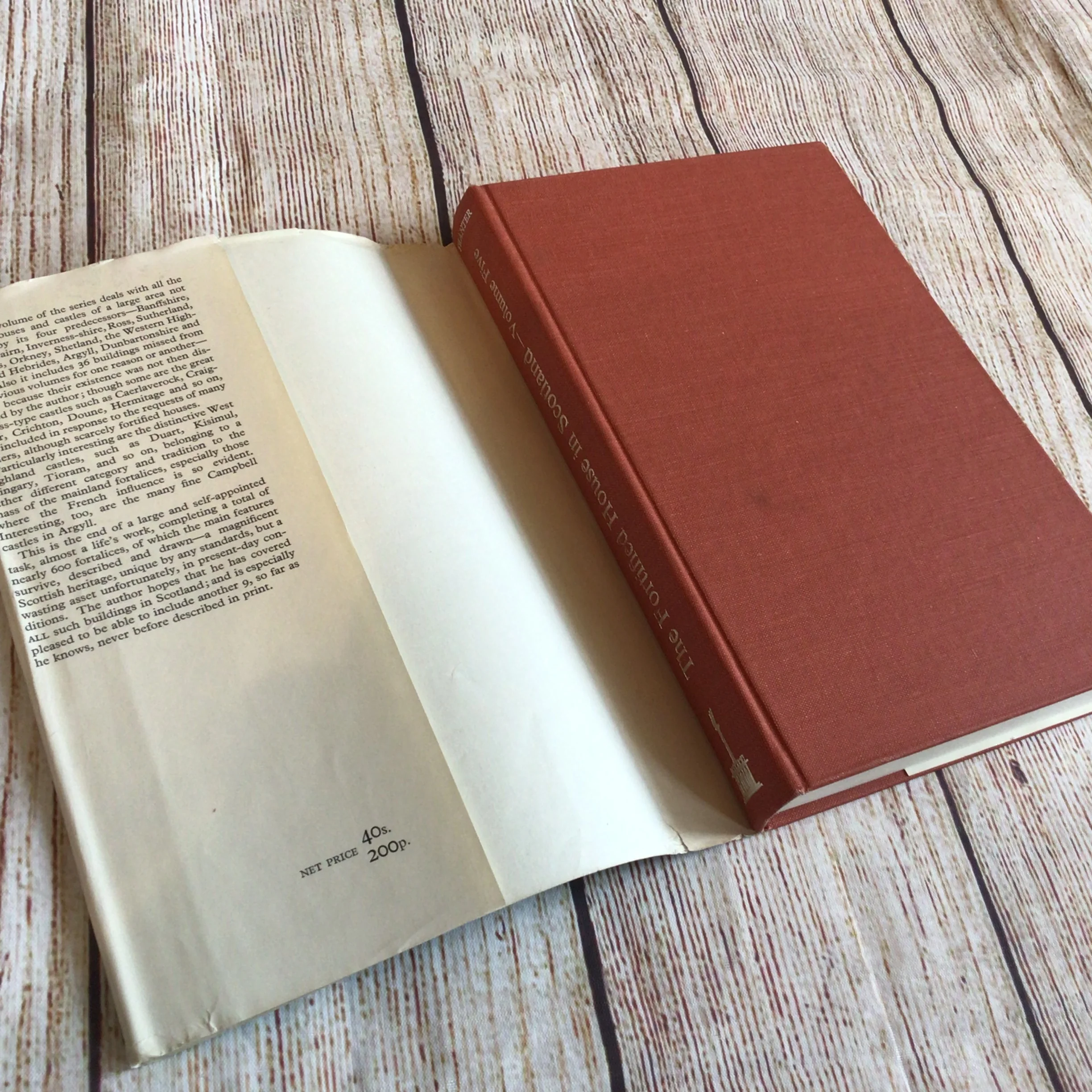The Fortified House in Scotland: Vol. 5 North & West & Misc by Nigel Tranter (1970) - Image 8