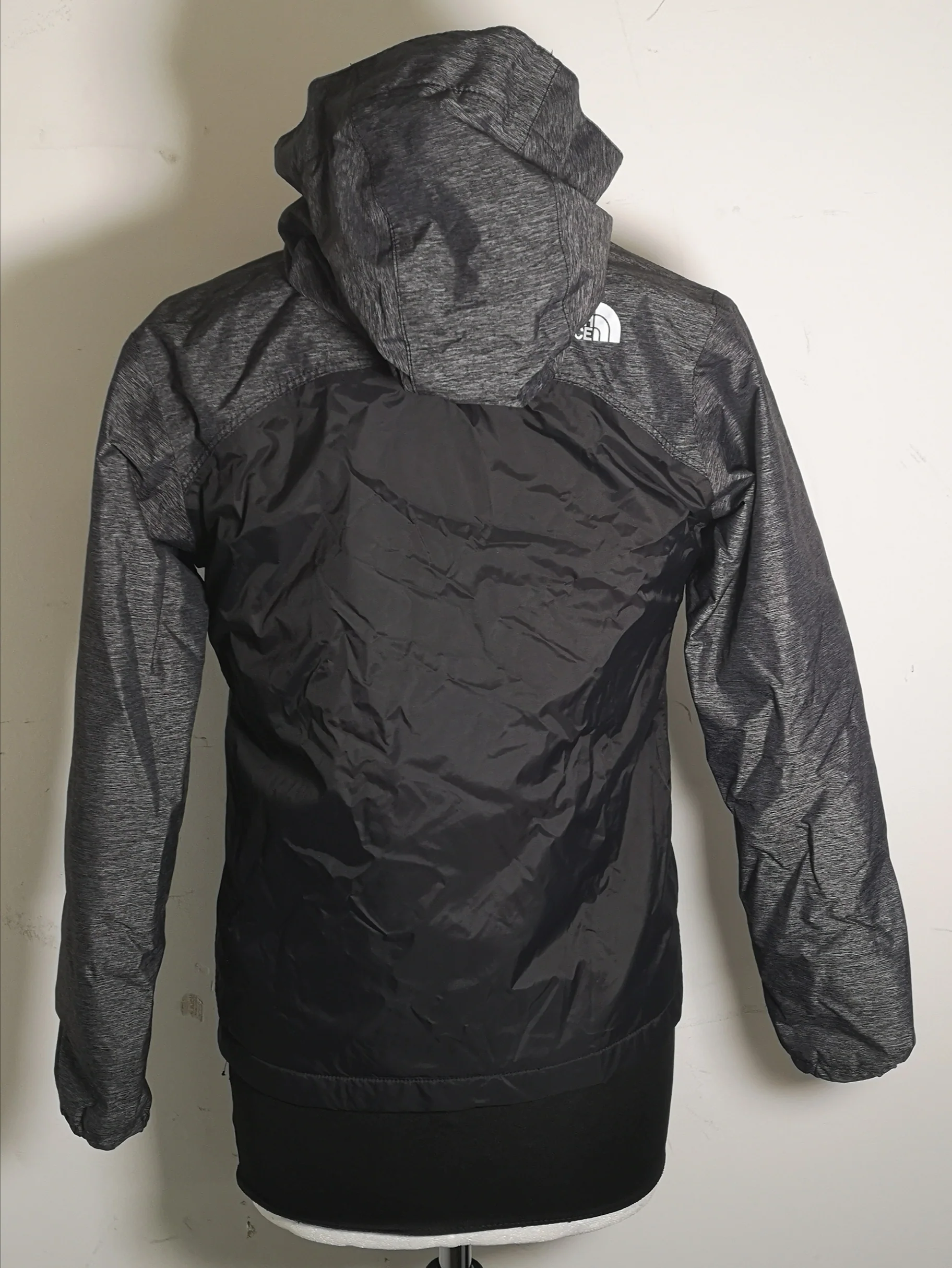 The North Face Black Warm Storm Jacket Girls Size M - Image 3
