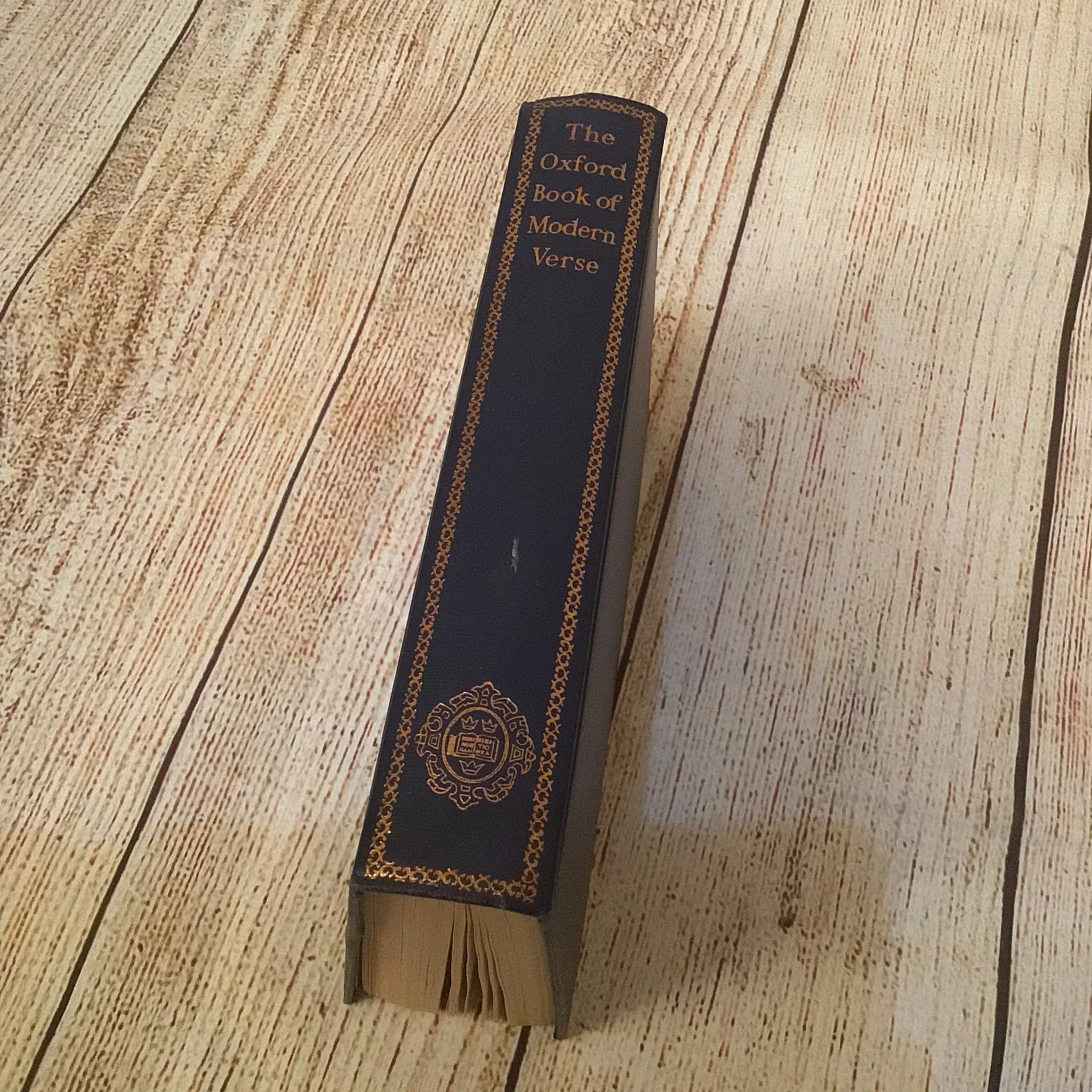 The Oxford Book of Modern Verse 1892-1935 by W.B Yeats (1960) - Image 3