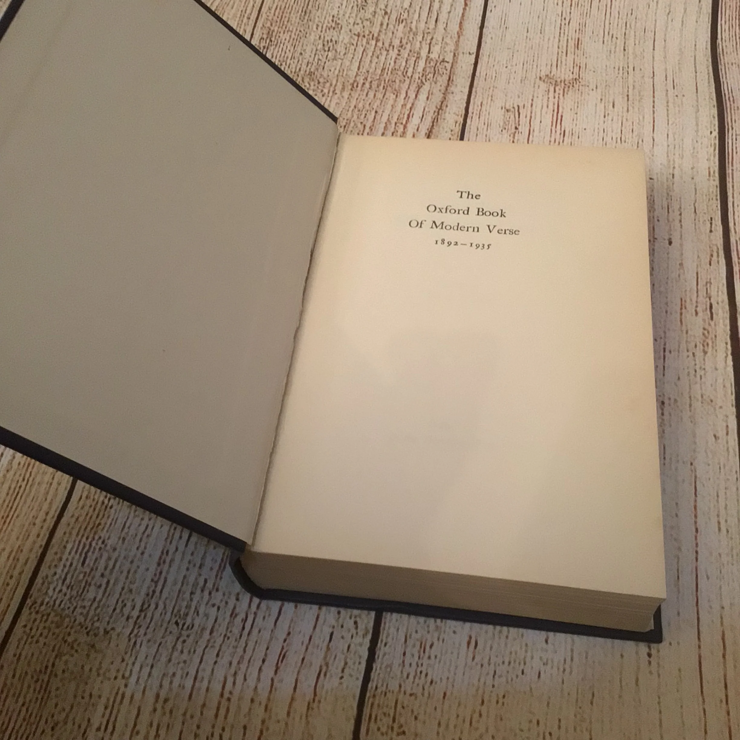 The Oxford Book of Modern Verse 1892-1935 by W.B Yeats (1960) - Image 7