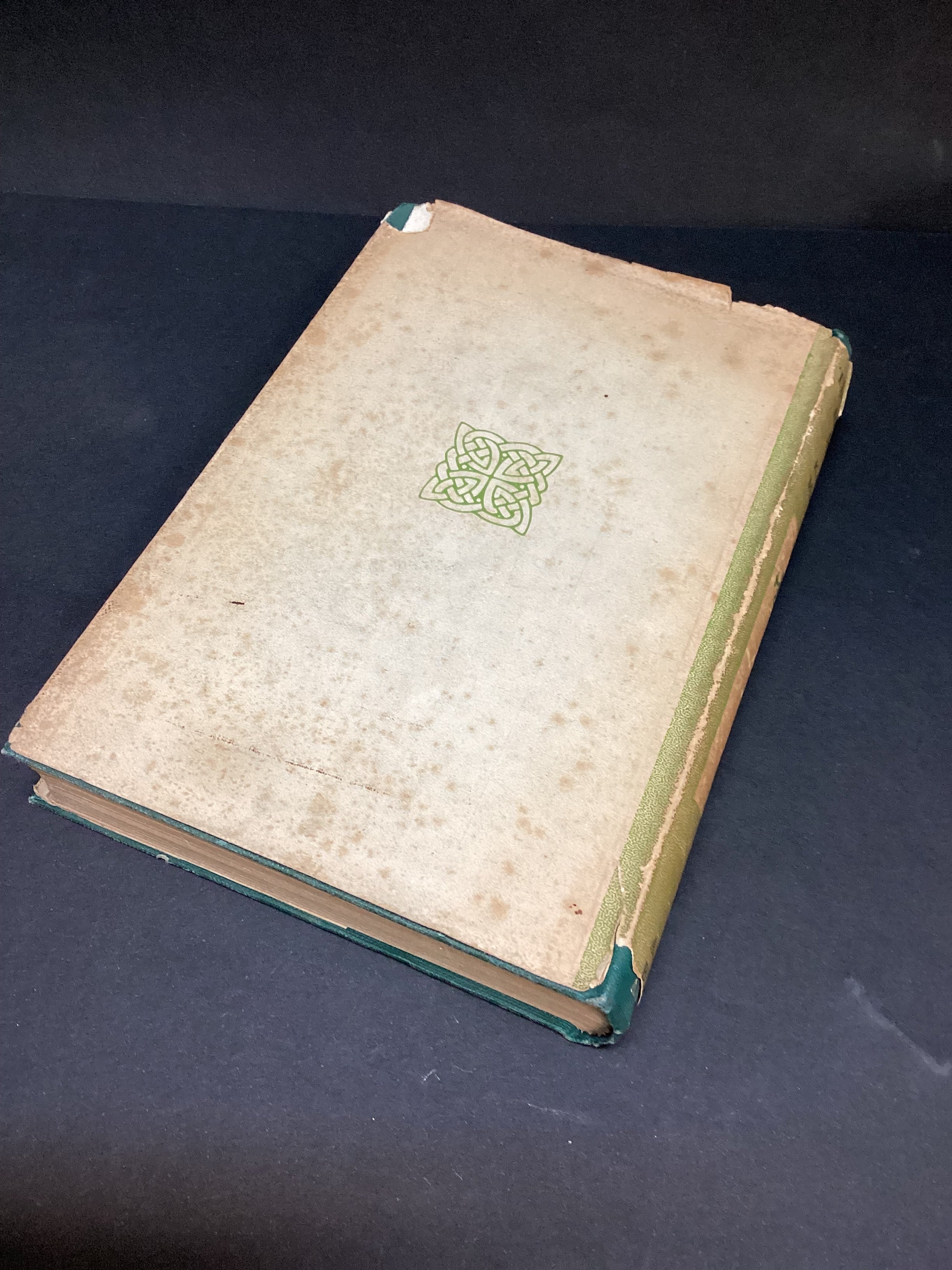 The Road to the Isles – Poetry, Lore, and Tradition of the Hebrides by Kenneth Macleod - Image 5