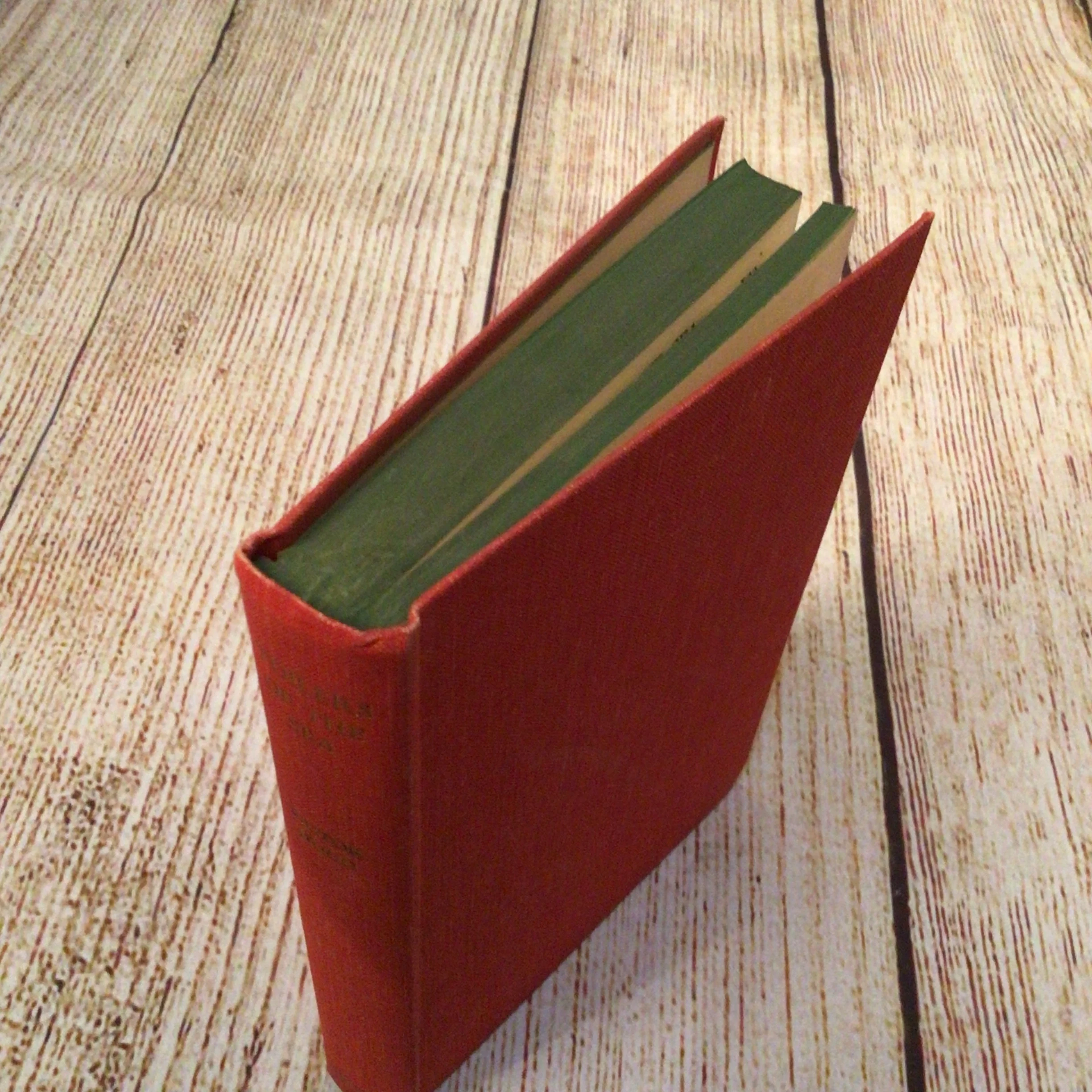 The Toilers of the Sea by Victor Hugo (Thomas Nelson & Sons) - Image 5