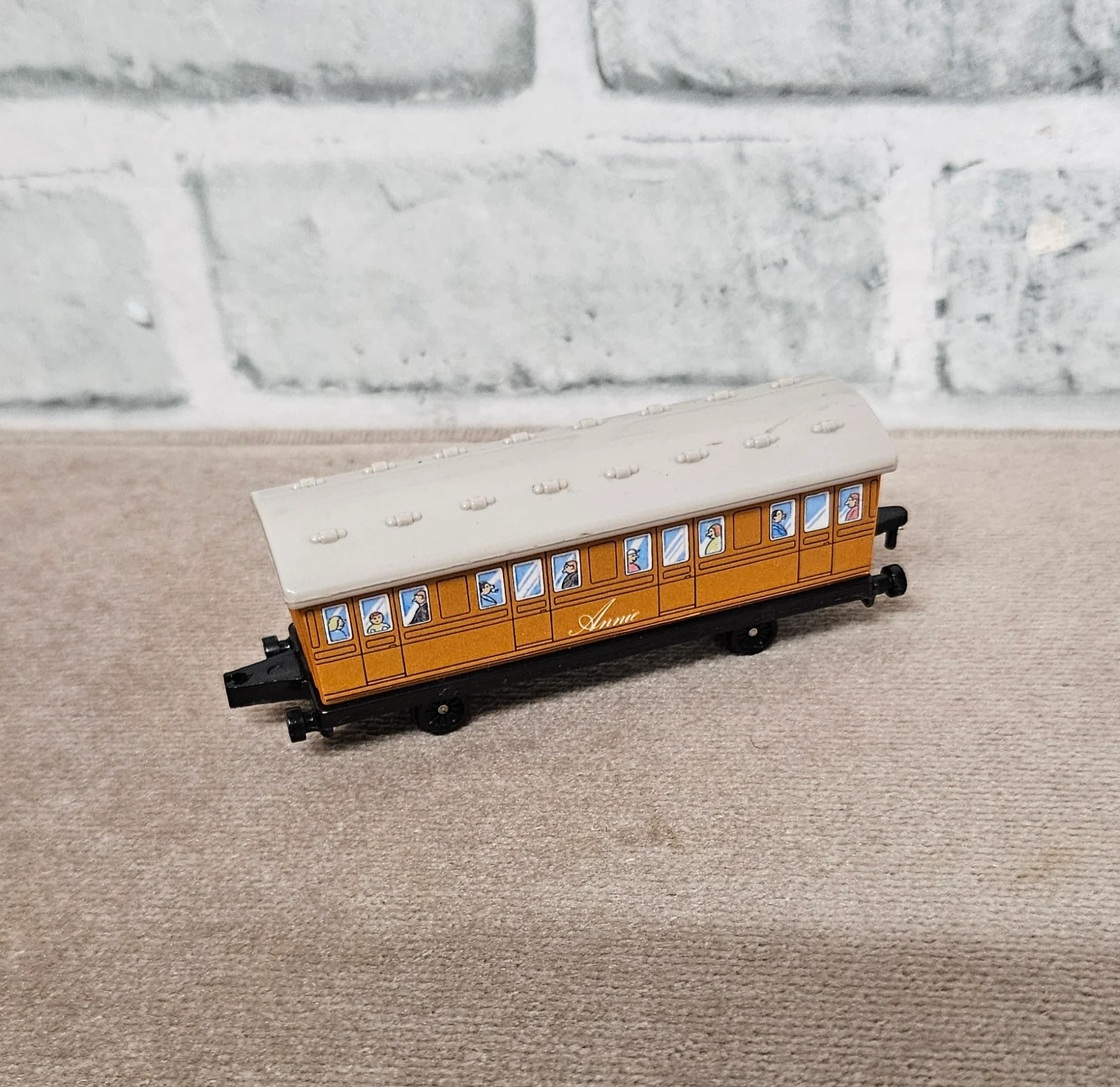 Thomas The Tank Engine ERTL Carry Case 1994 with Trains Inside - Image 14