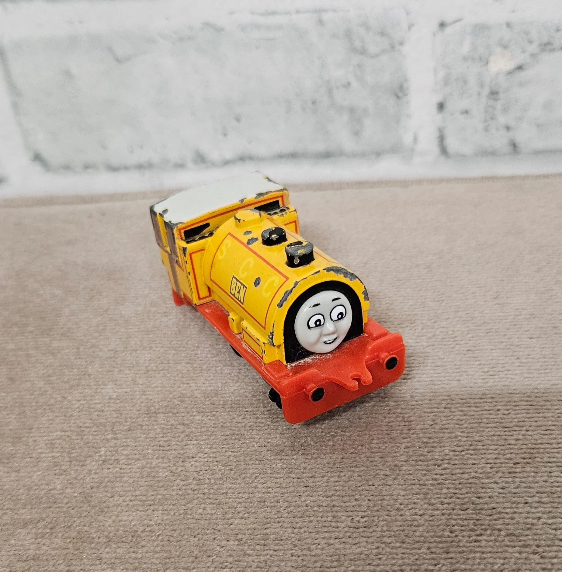 Thomas The Tank Engine ERTL Carry Case 1994 with Trains Inside - Image 16