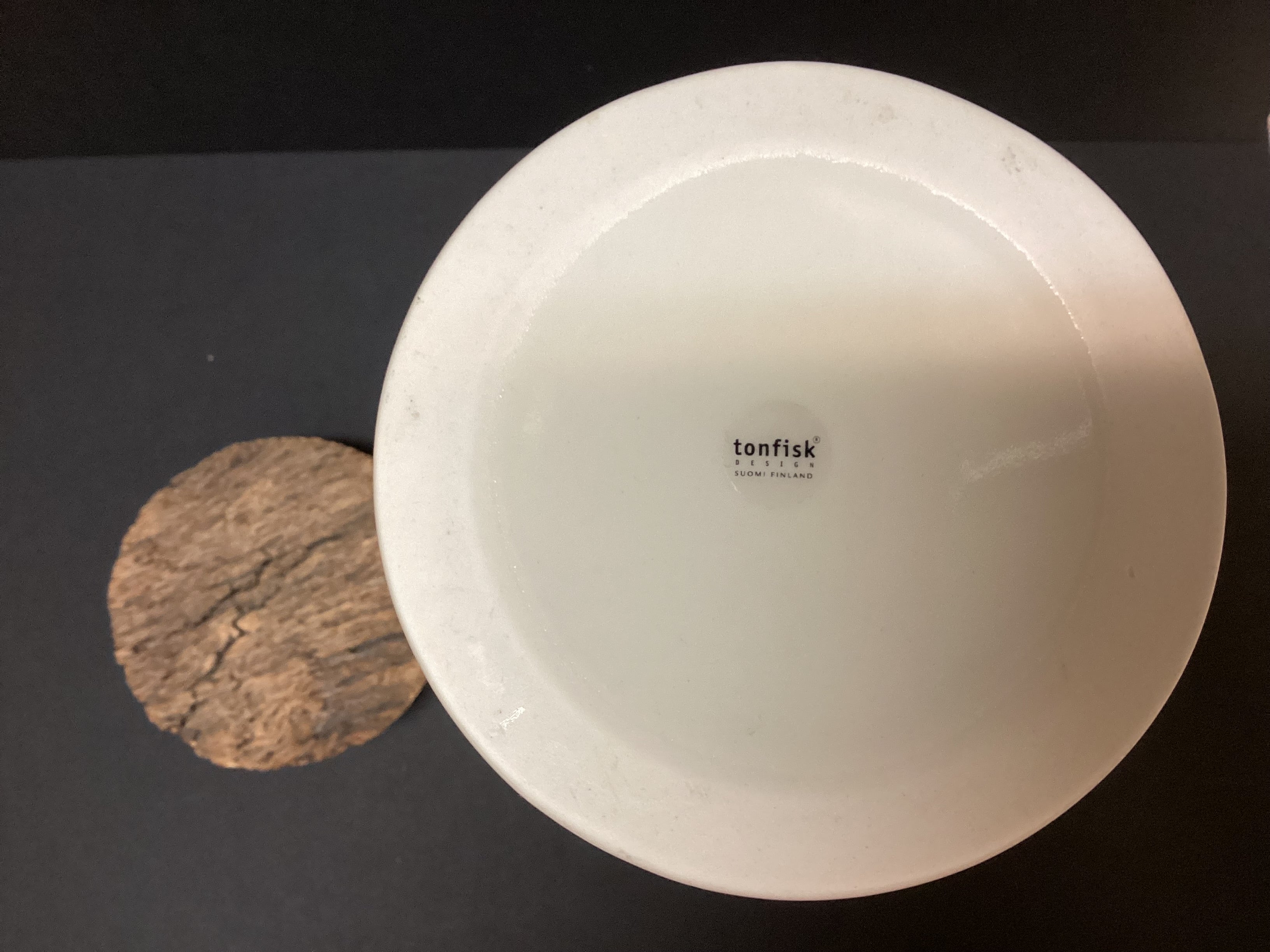 TONFISK DESIGN Newton Coffee Canister – White Porcelain with Cork Lid - Image 4