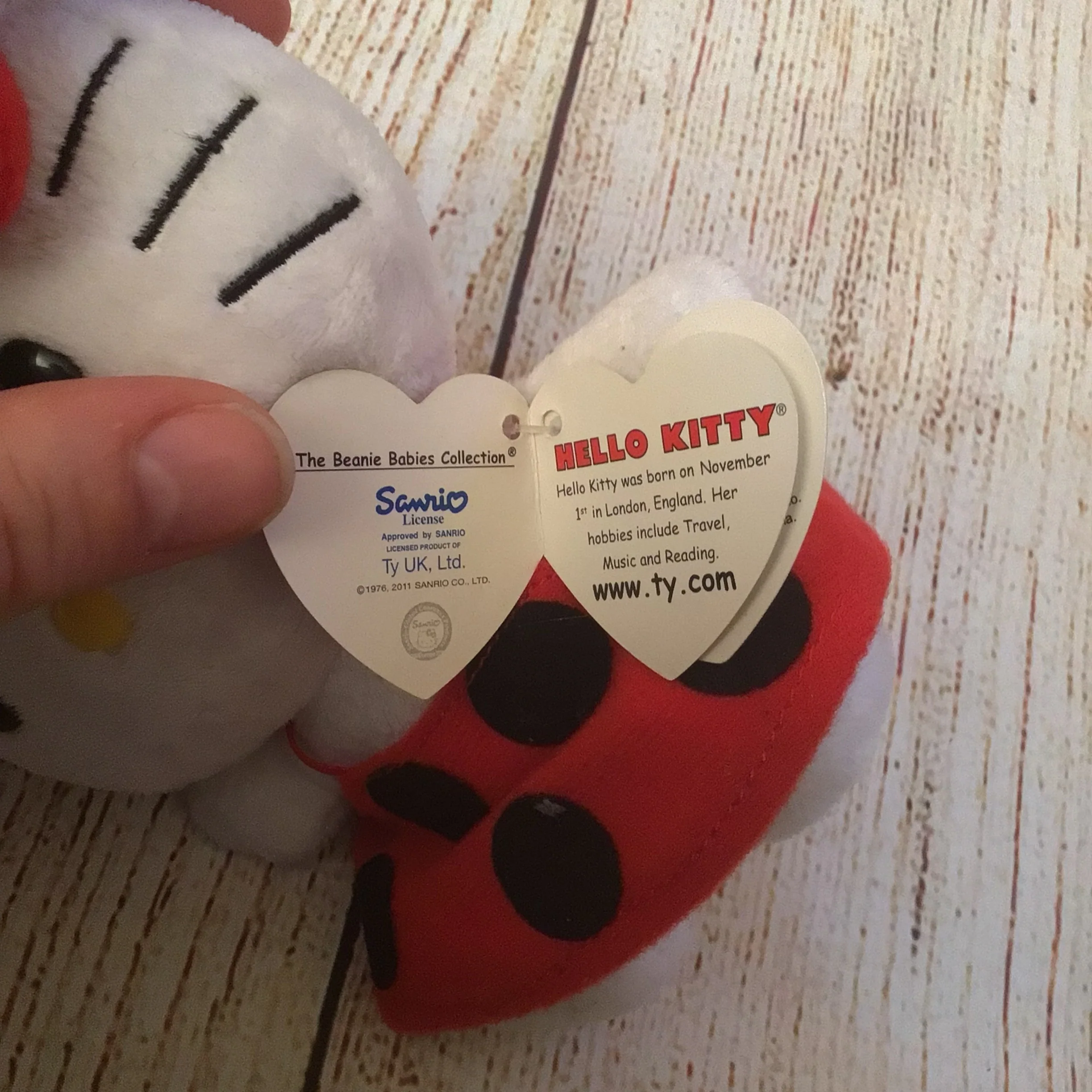 TY Beanie Baby with Tag - Hello Kitty - Ladybird - 2011 - Image 7