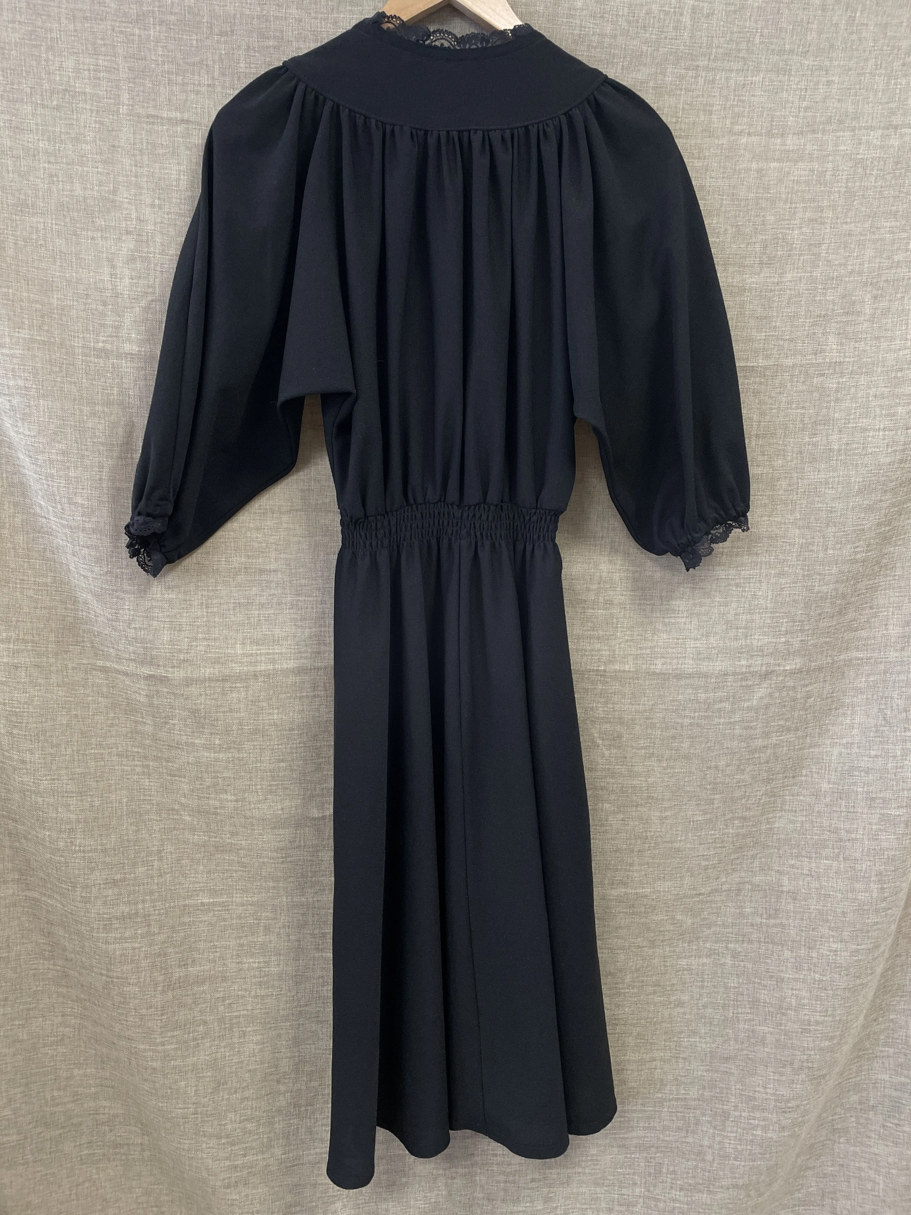 Vintage 1980s Black Crepe Batwing Lace Trim Dress Size 34 UK 6-8 - Image 6