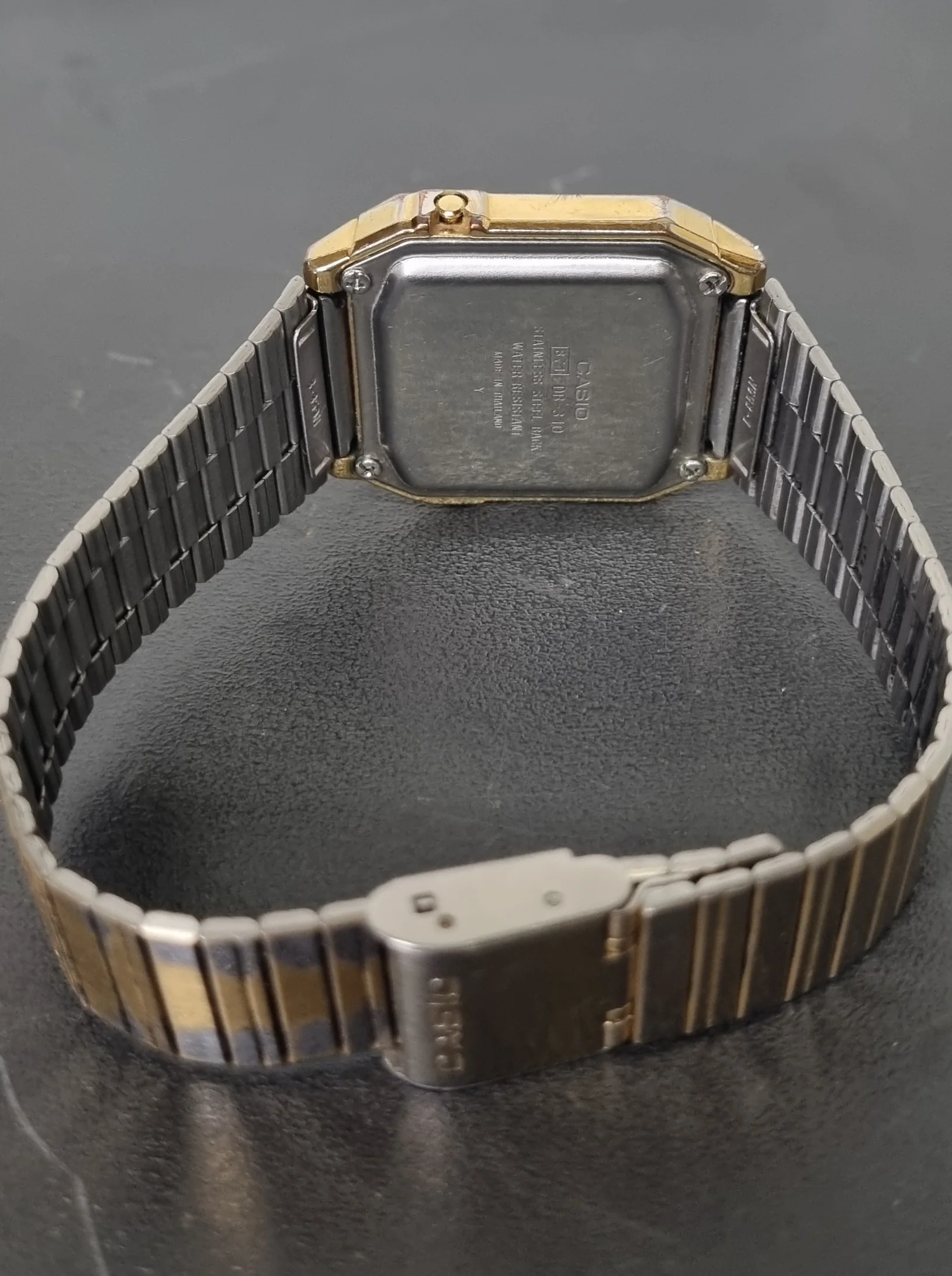 Vintage Casio Data Bank DB-310 Digital Gold Adjustable Wrist Watch - Image 5