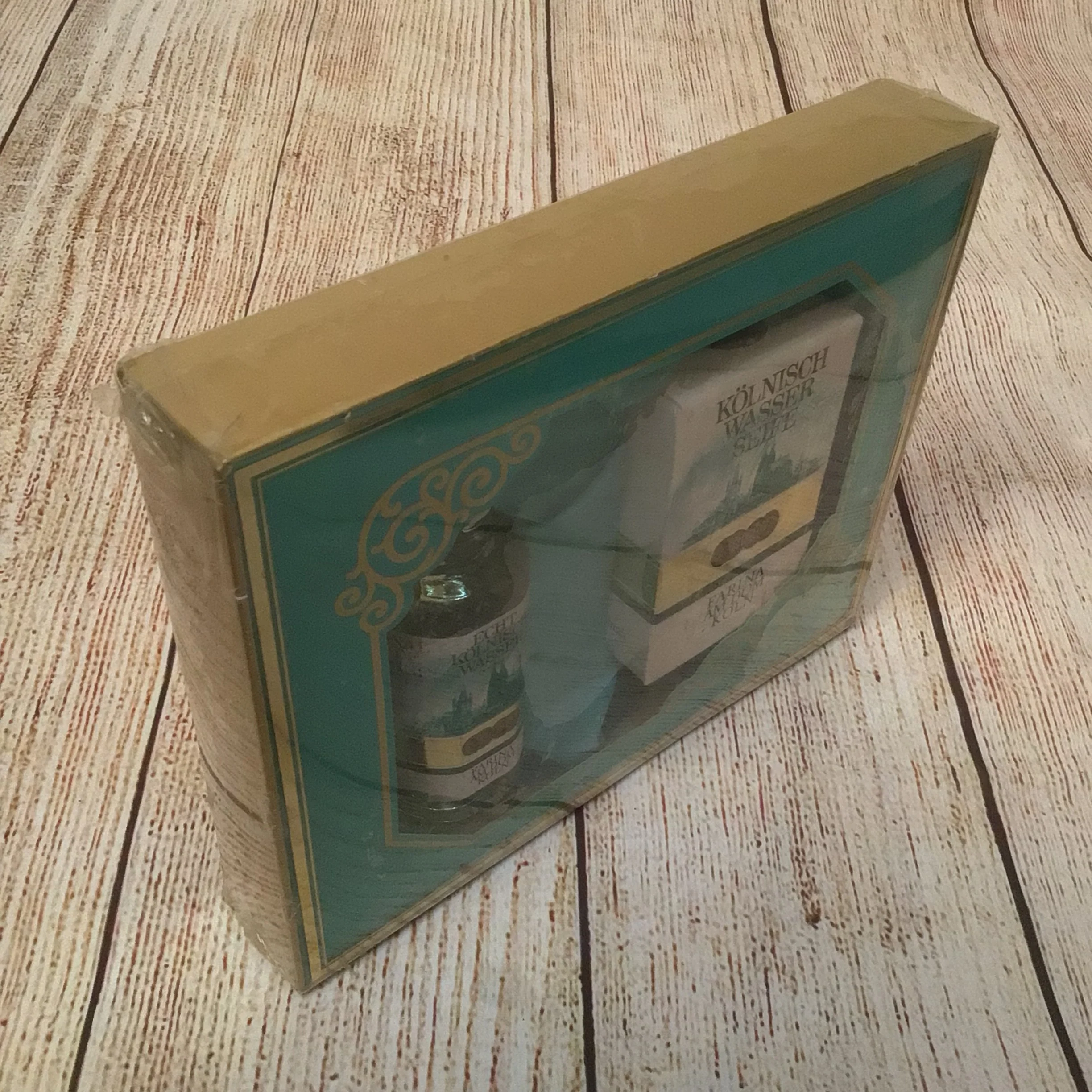 Vintage Echt Kolnisch Wasser - Cologne & Soap Gift Set - Image 4