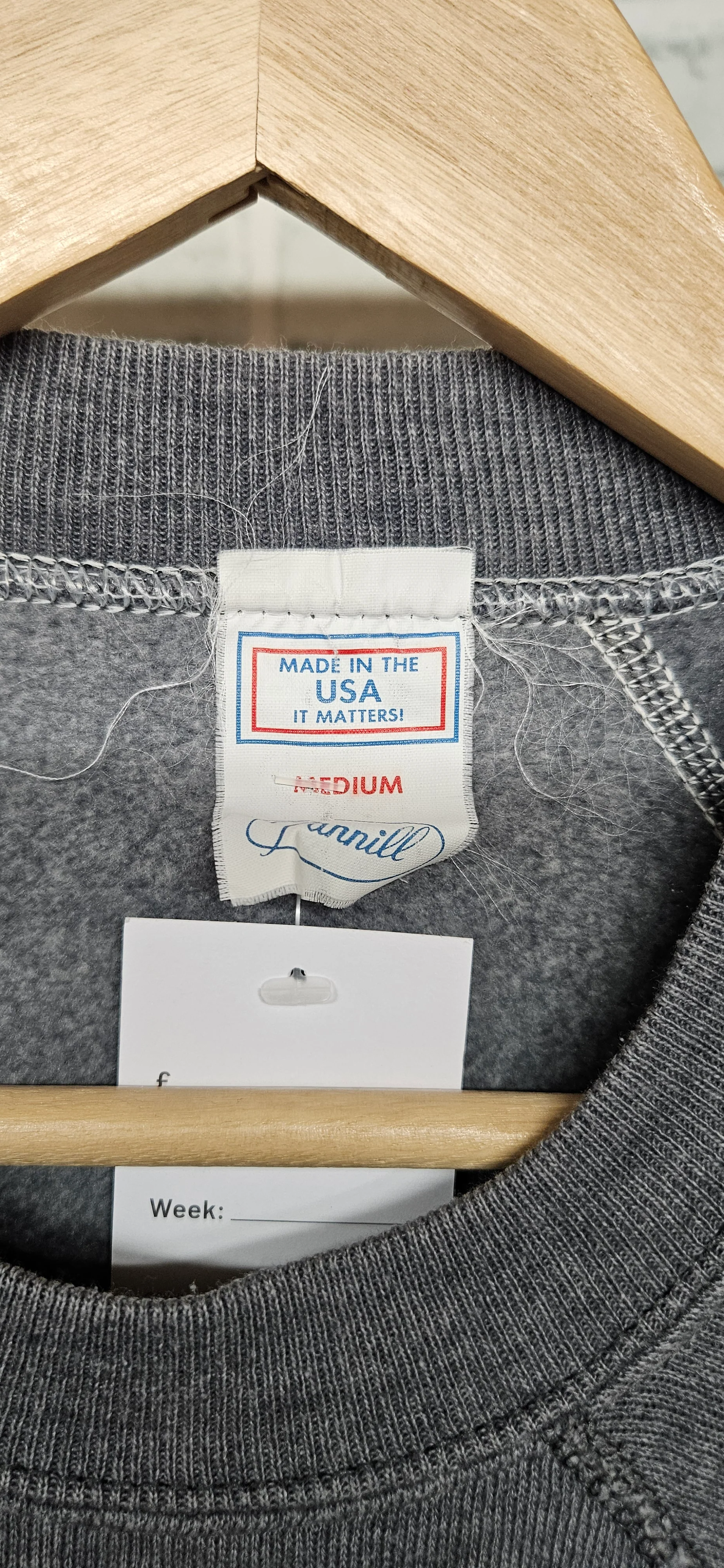 Vintage Grey USA Voyager Sweatshirt Size Medium - Image 3