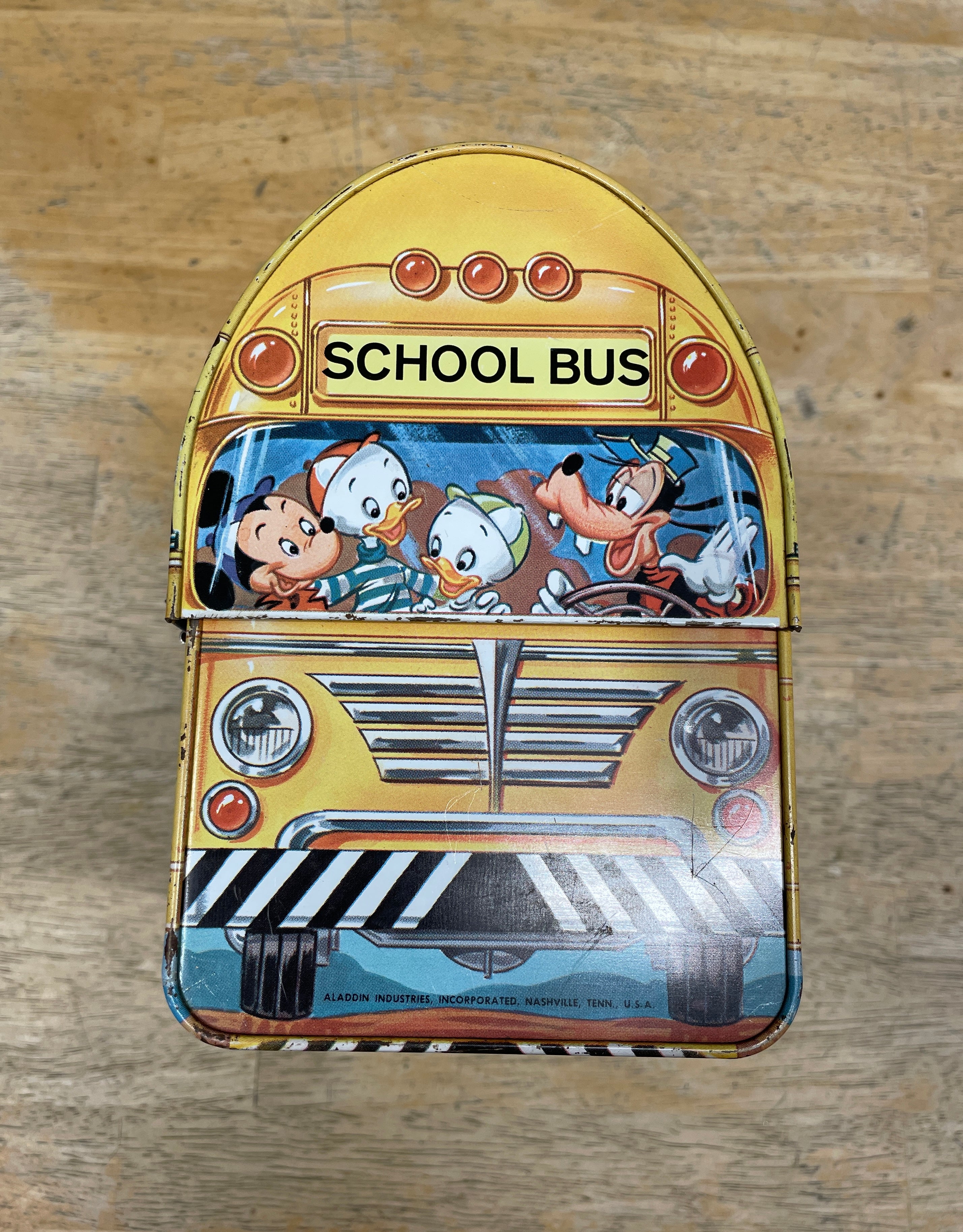 Vintage Walt Disney School Bus Metal Lunchbox with Plastic Aladdin Flask - Image 5