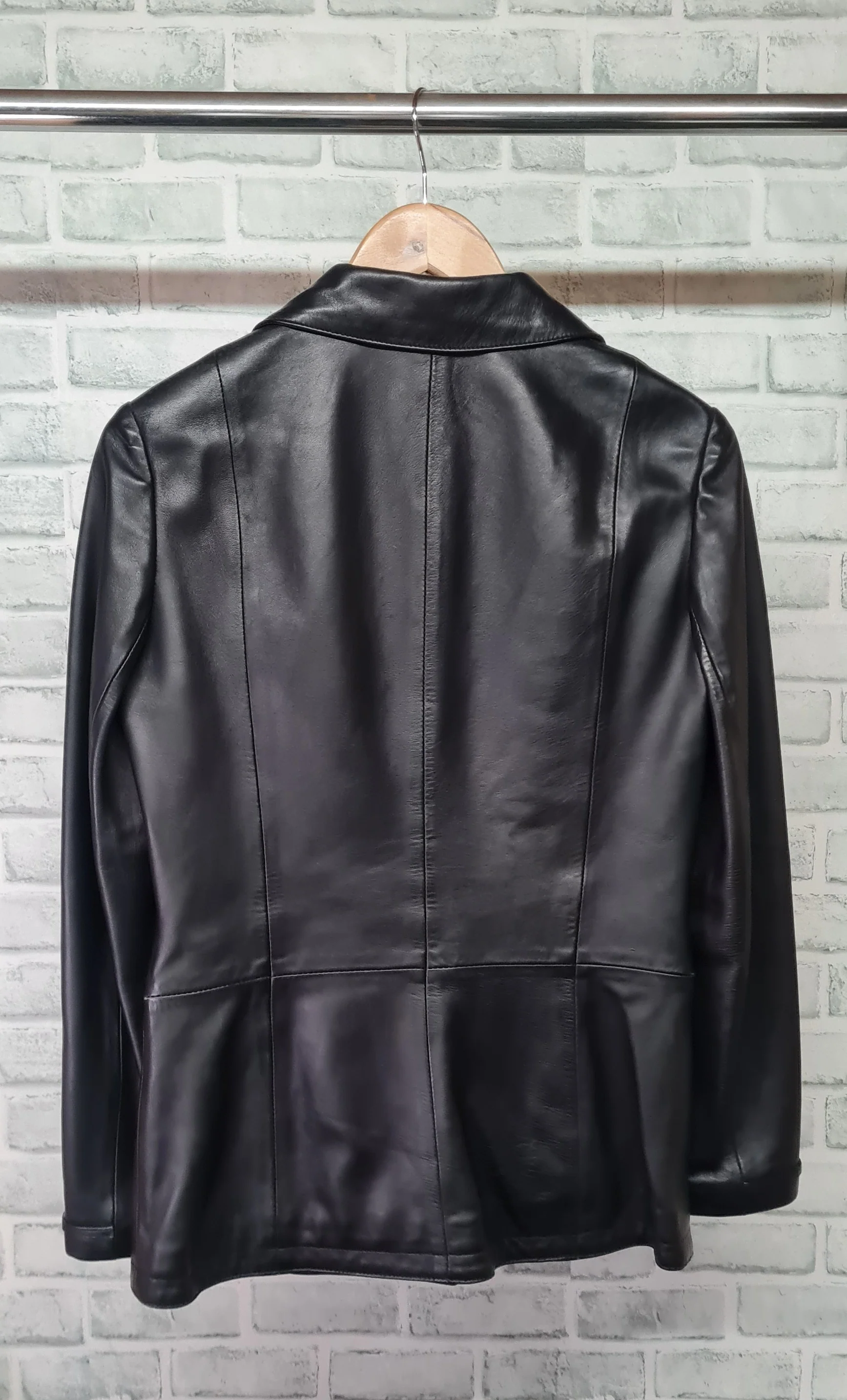 Wallace Sacks Blazer Style Leather Jacket Size 10 - Image 3