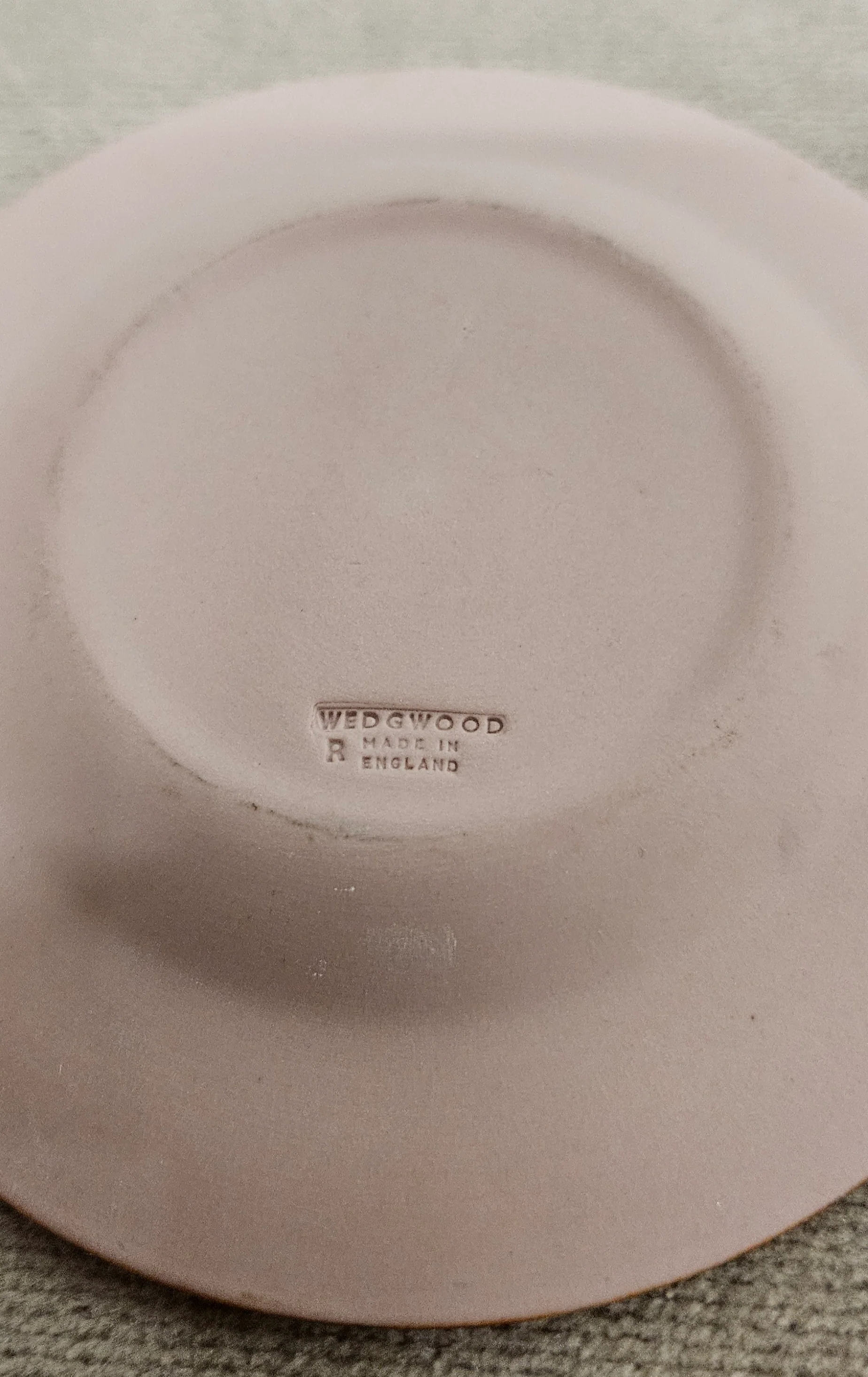 Wedgewood Pink Conch Shell Pin Dish - Image 4