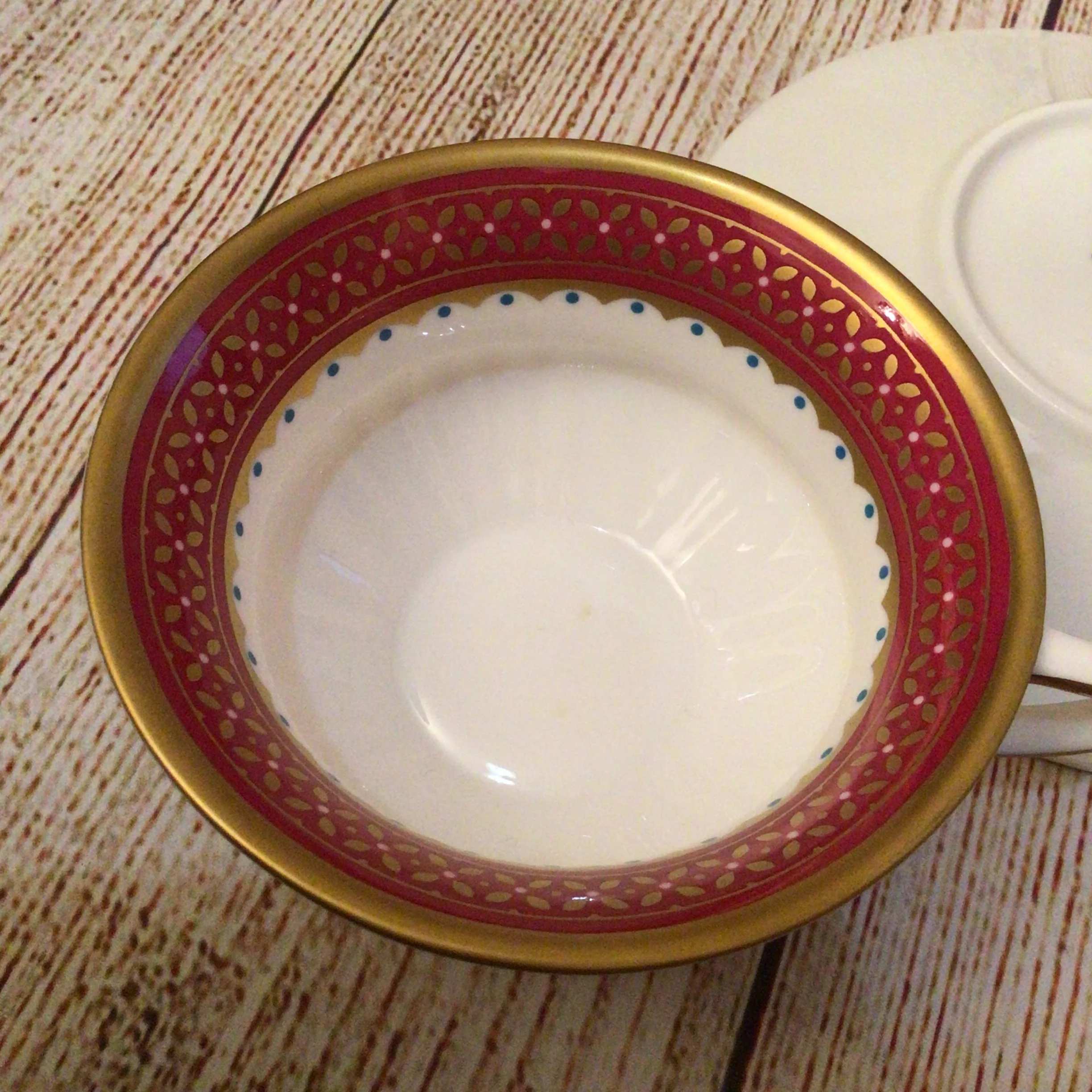 Wedgwood Harlequin Collection - Queen of Hearts Teacup & Saucer Set (in box) - Image 10