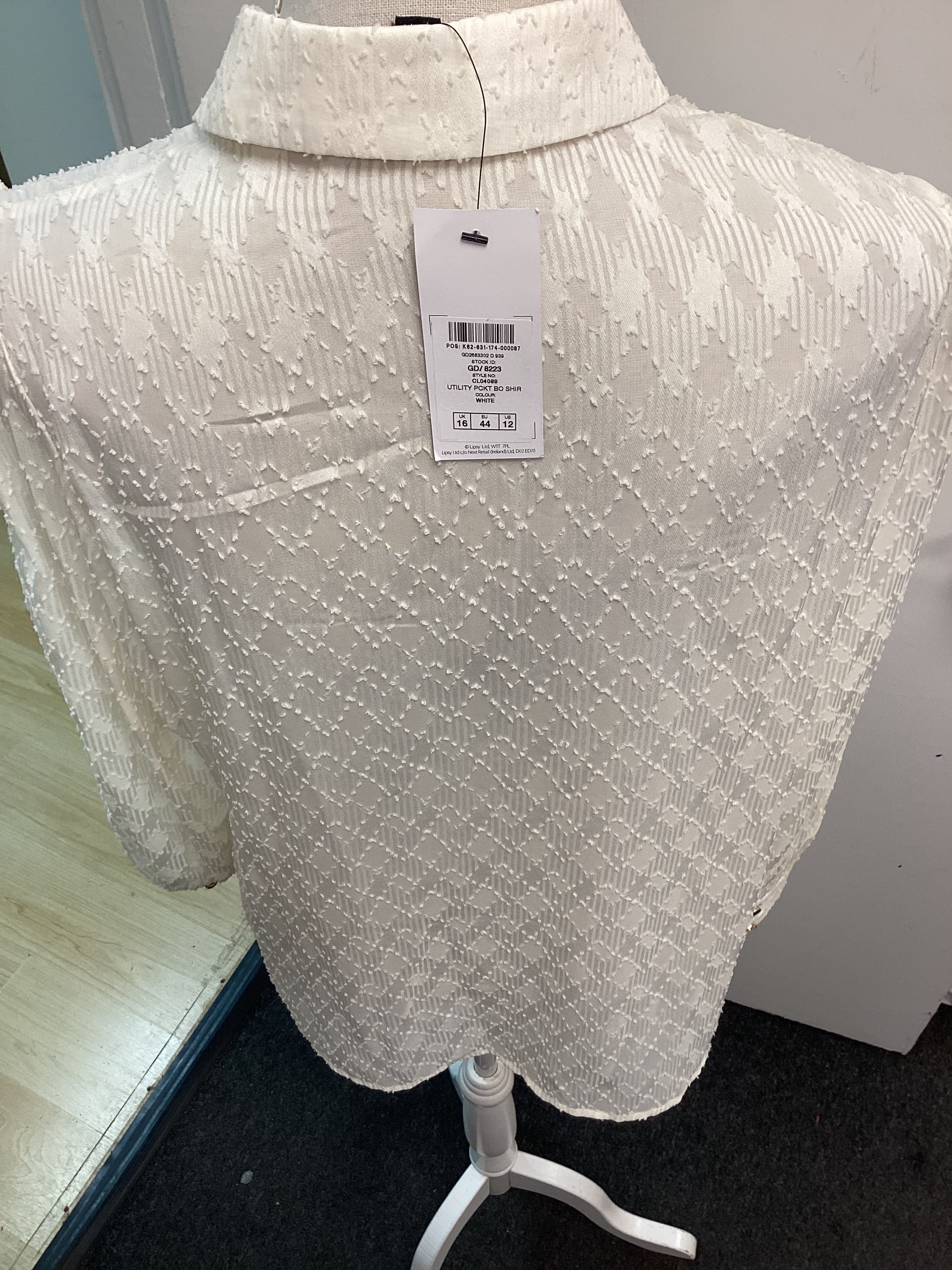 Women’s Cream Lipsy Blouse with Gold Buttons - Size UK16 - Image 6