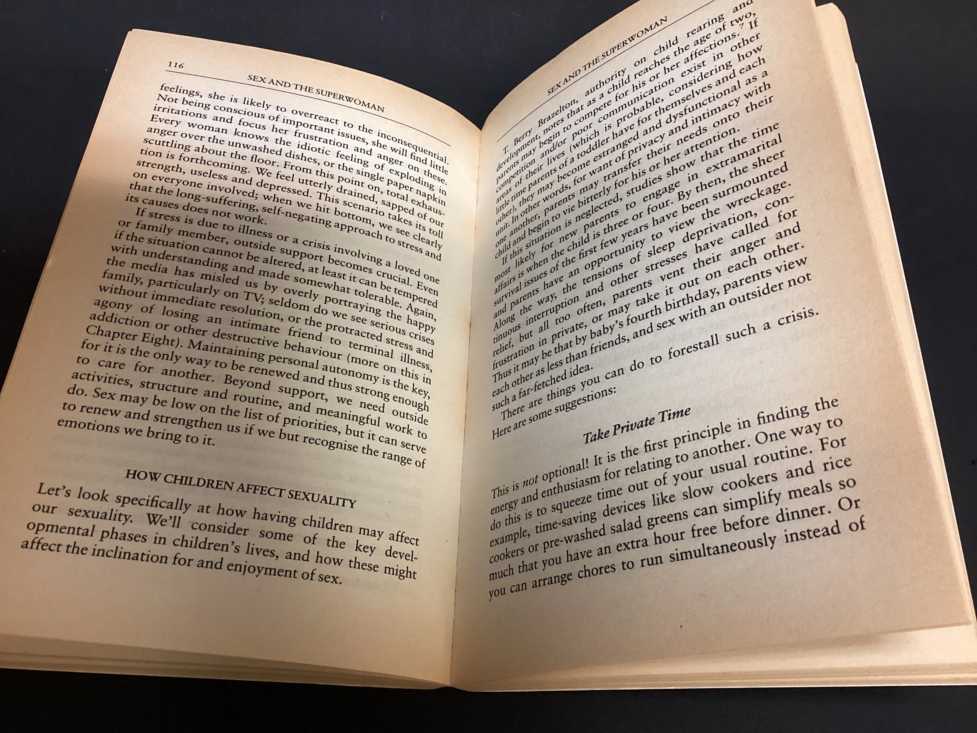 Women's Sexual Cycles - Understanding Your Moods and Desires at Every Stage of Life - Elizabeth Davis (1994) - Fair Condition - Image 4